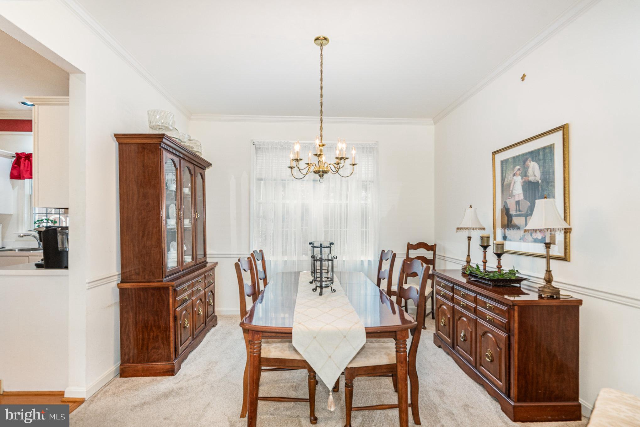 HENDERSON MANOR - Residential