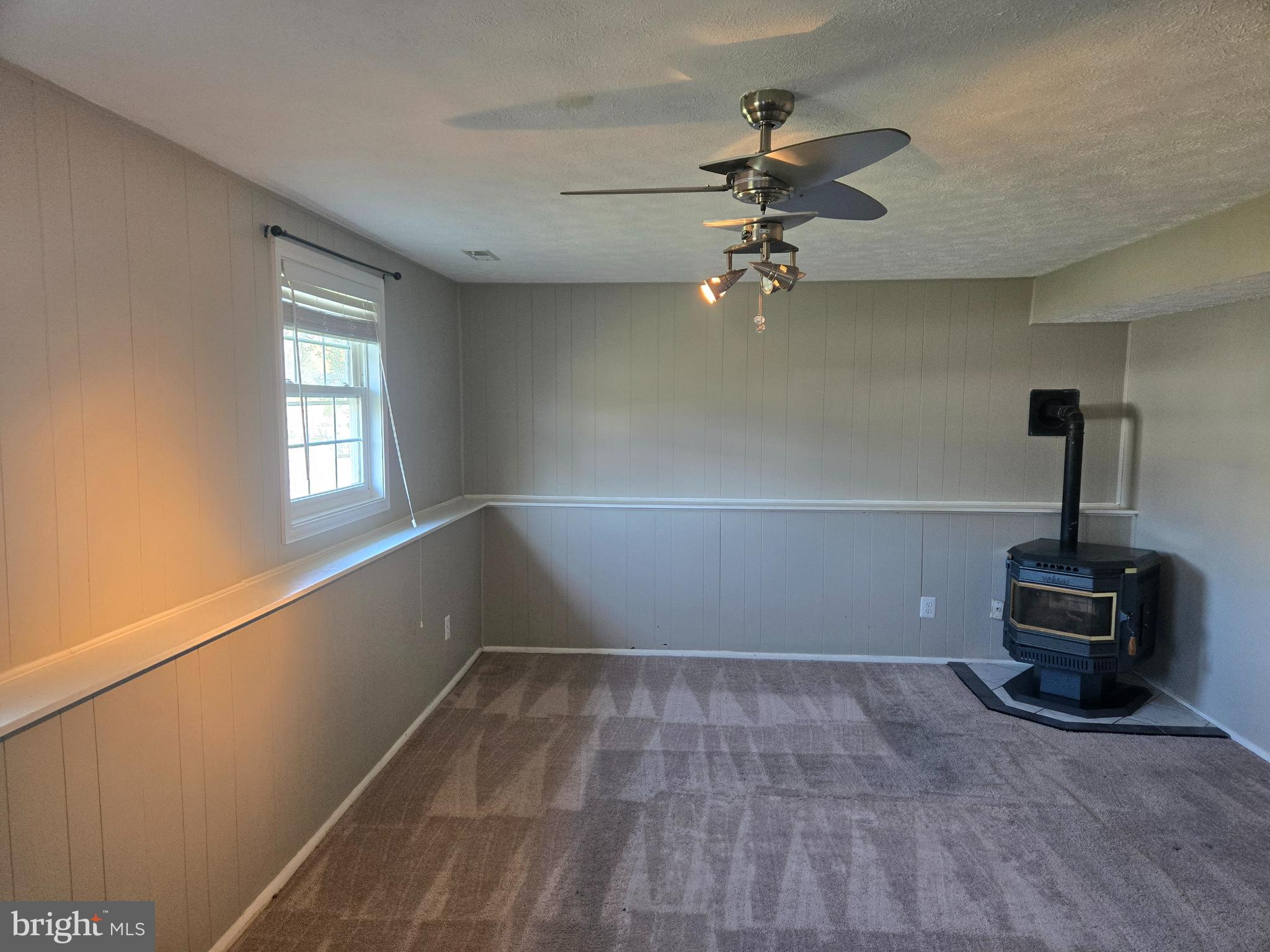 HARMANS WOODS - Residential