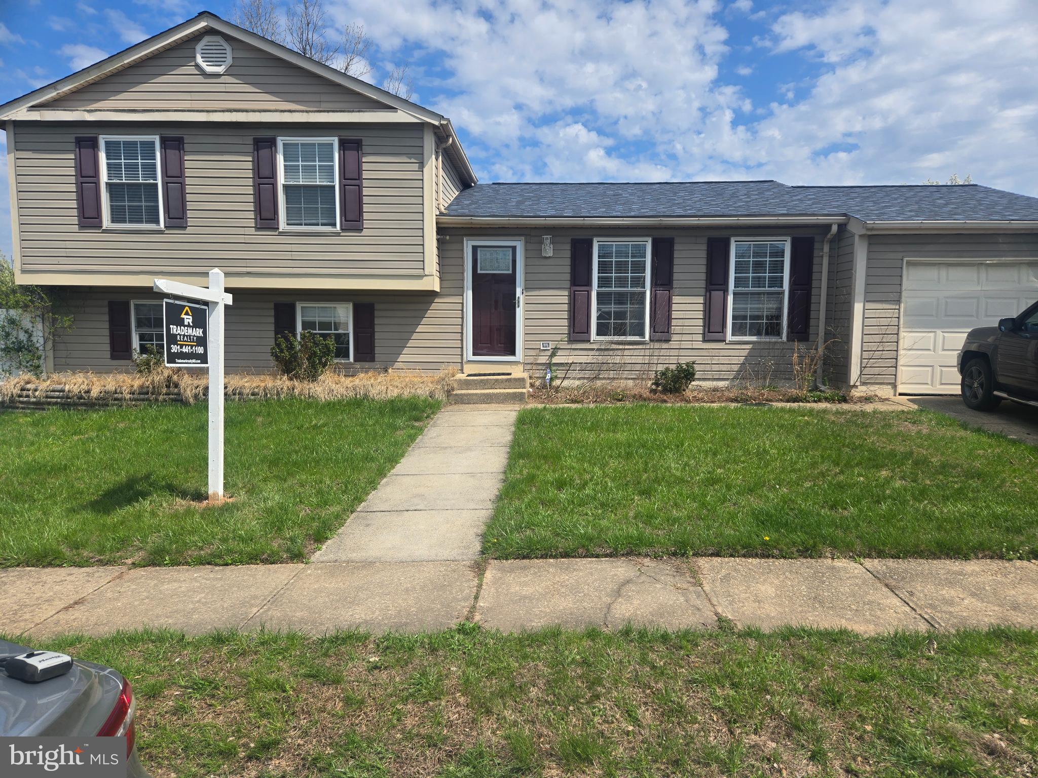 HARMANS WOODS - Residential