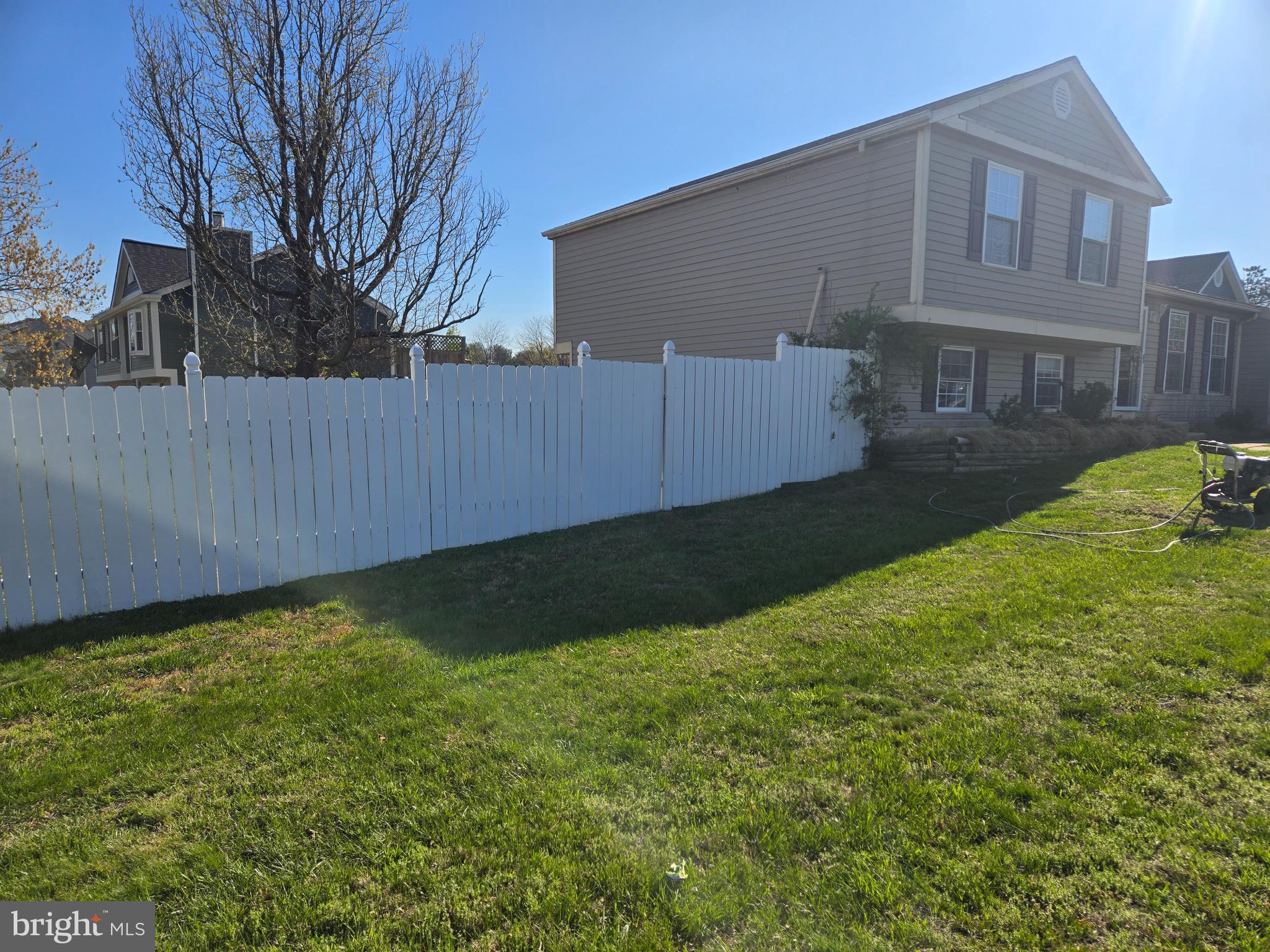 HARMANS WOODS - Residential