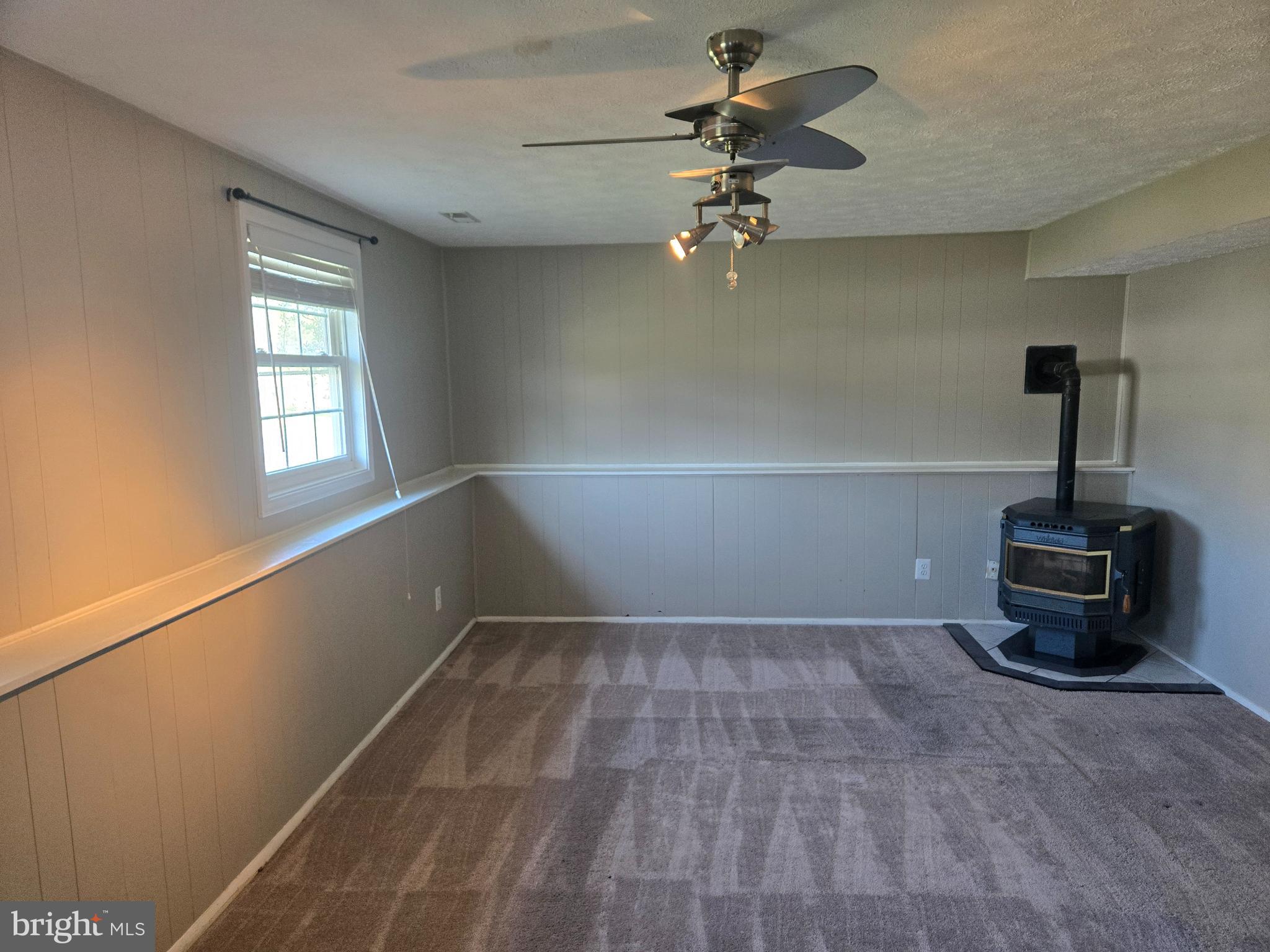 HARMANS WOODS - Residential