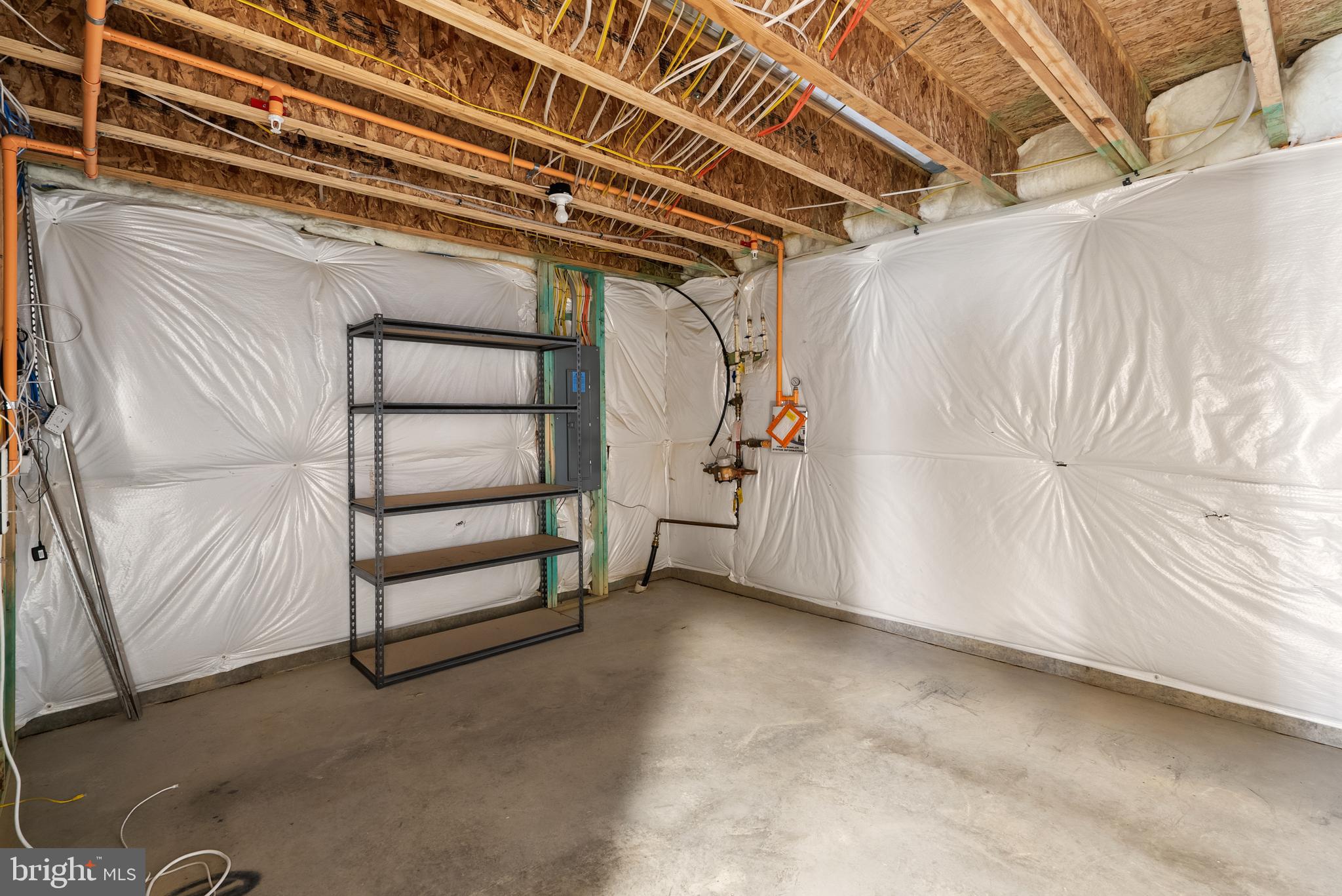 TANTALLON SQUARE - Residential