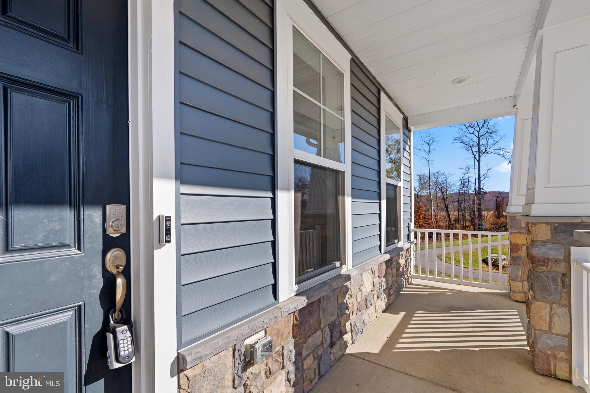 TANTALLON SQUARE - Residential