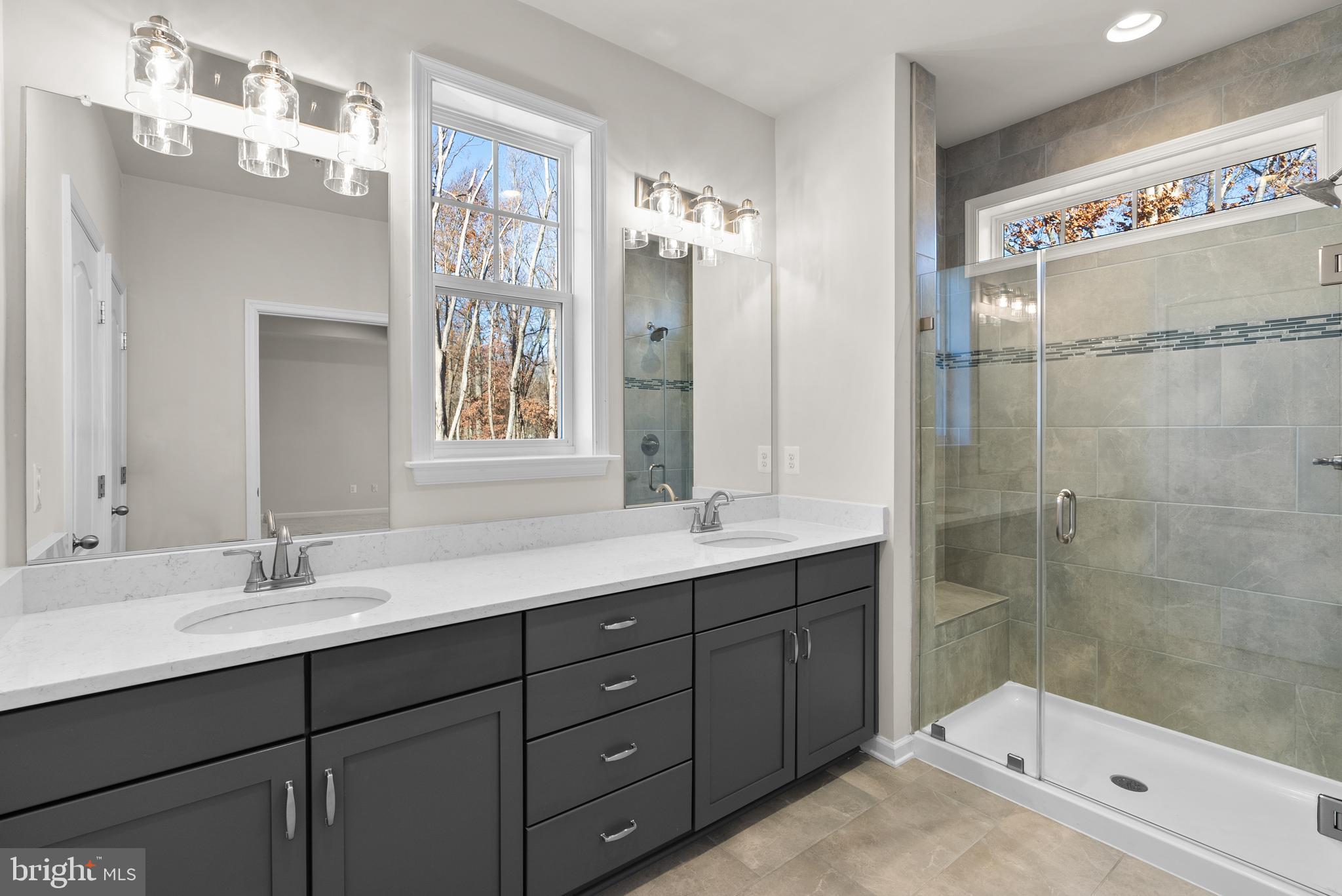 TANTALLON SQUARE - Residential