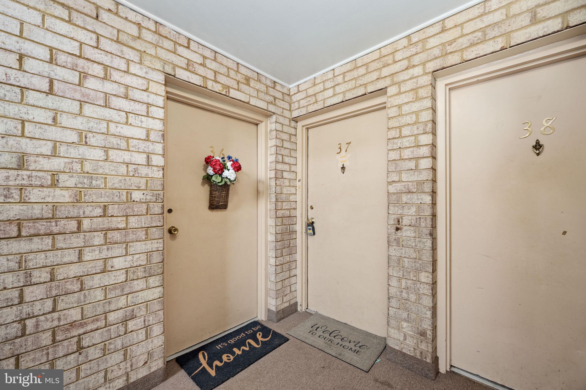 12705 GORDON BOULEVARD 37