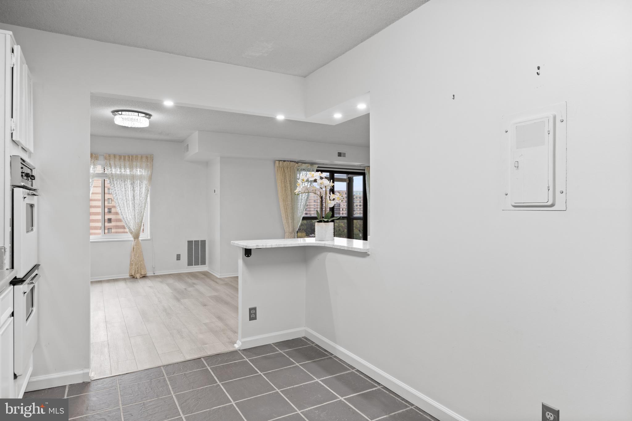 ROTONDA - Residential