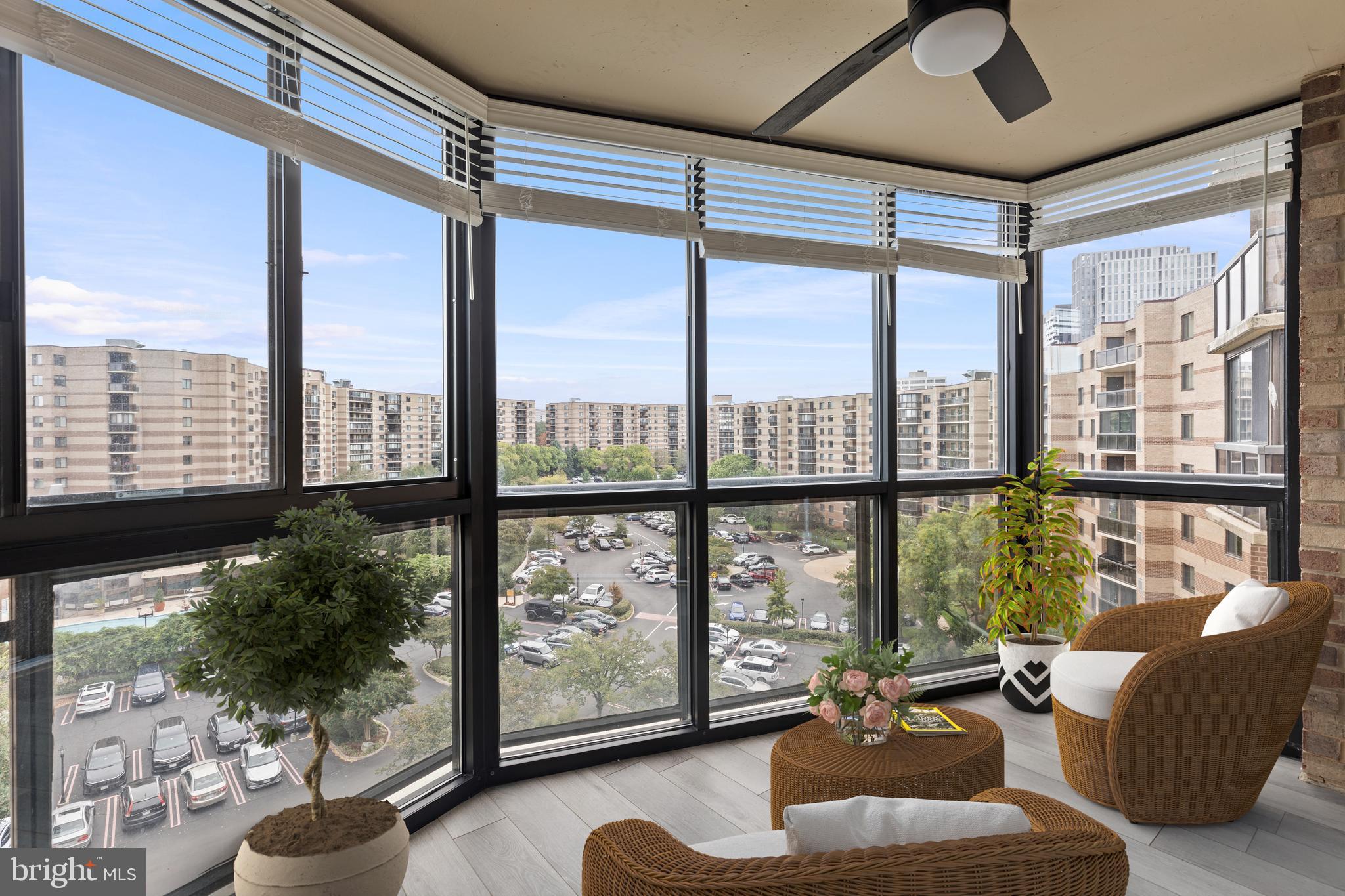 ROTONDA - Residential