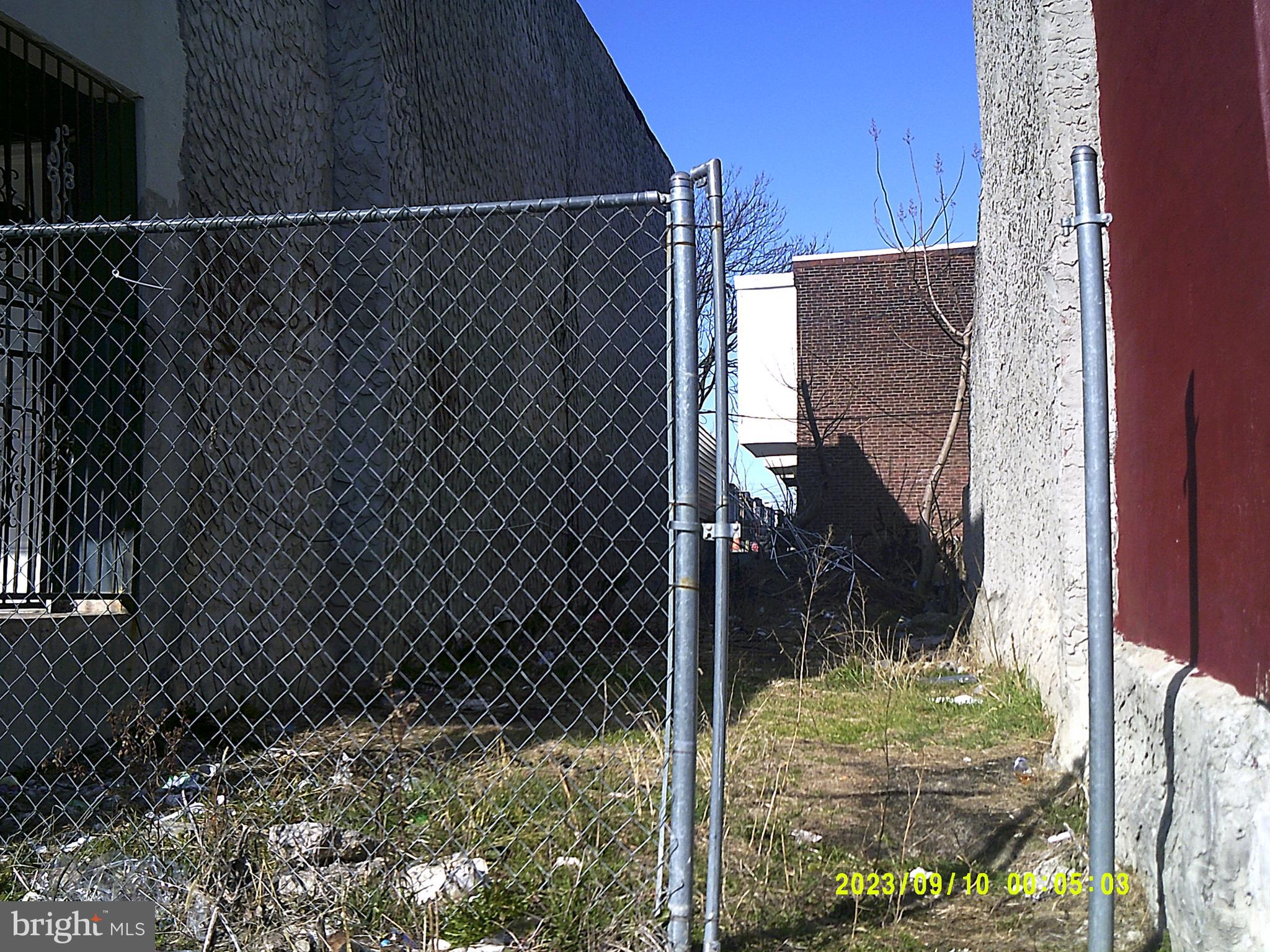 707 W BUTLER STREET