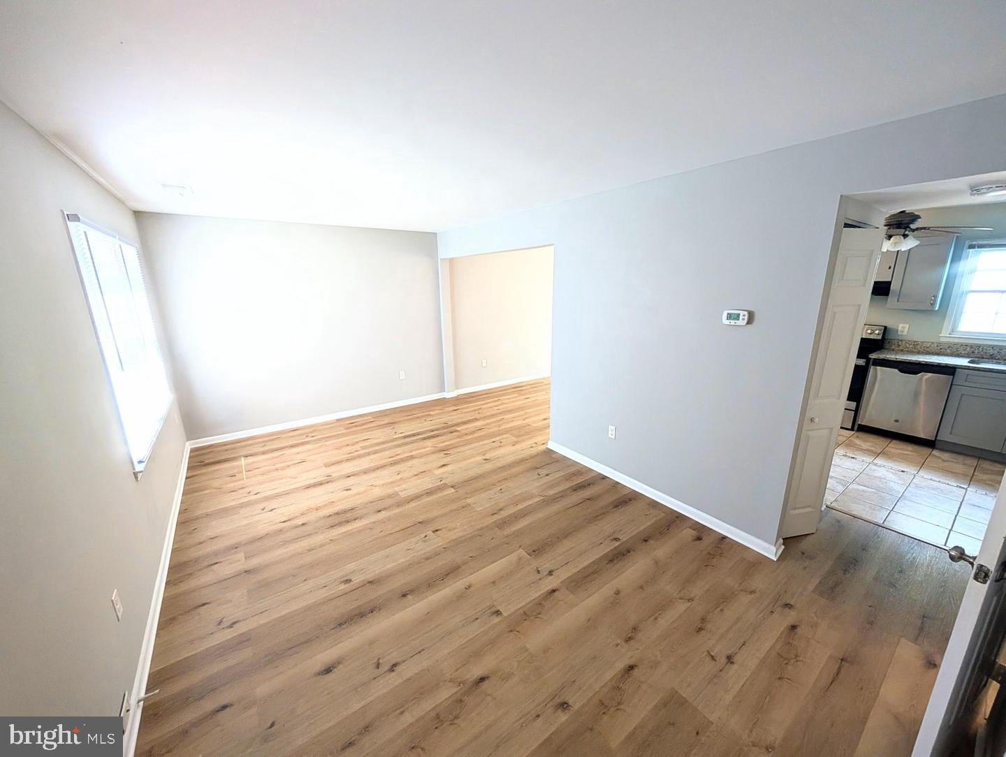 4164 HAMLIN COURT