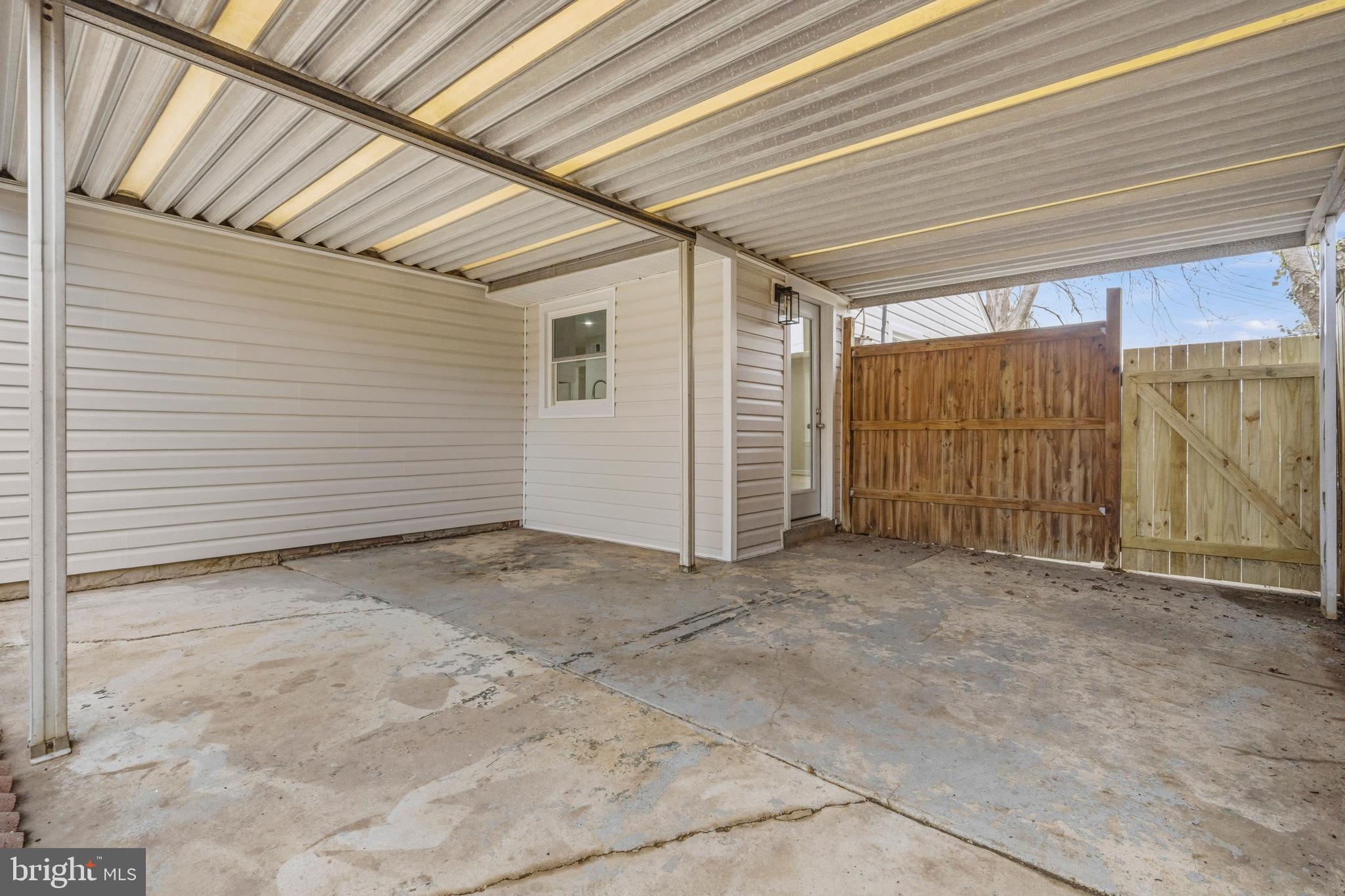 DEFENSE HEIGHTS - Residential