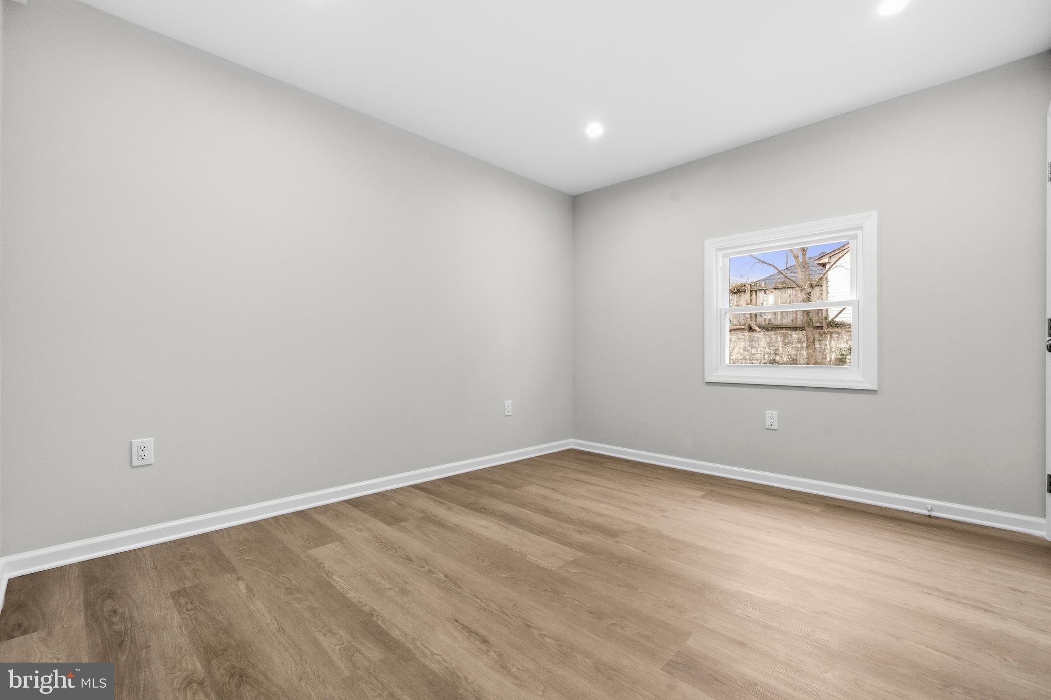 DEFENSE HEIGHTS - Residential