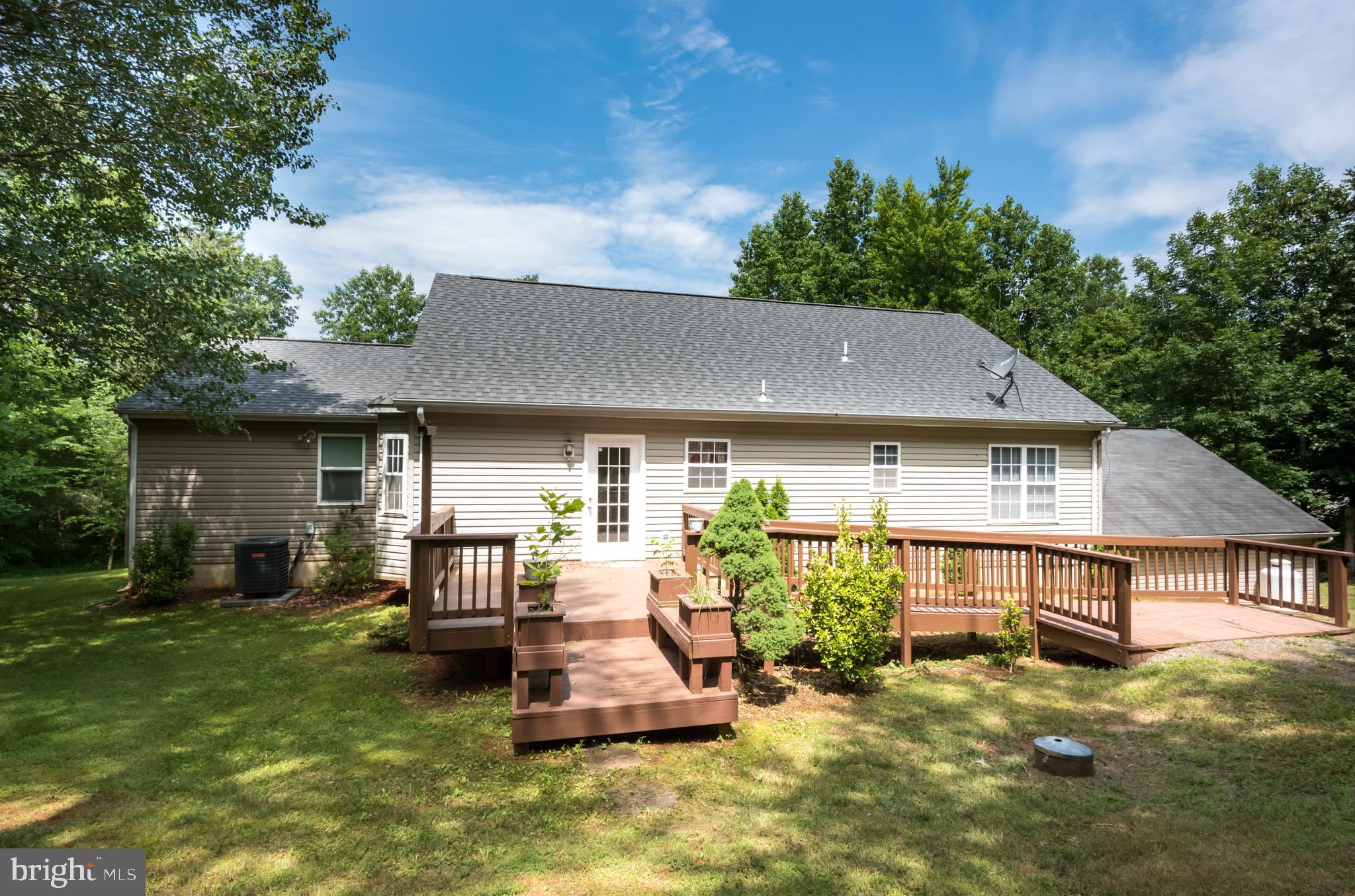 SADDLE RUN - Residential