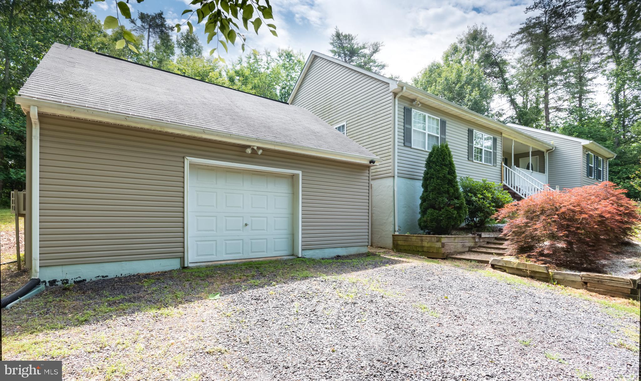 SADDLE RUN - Residential