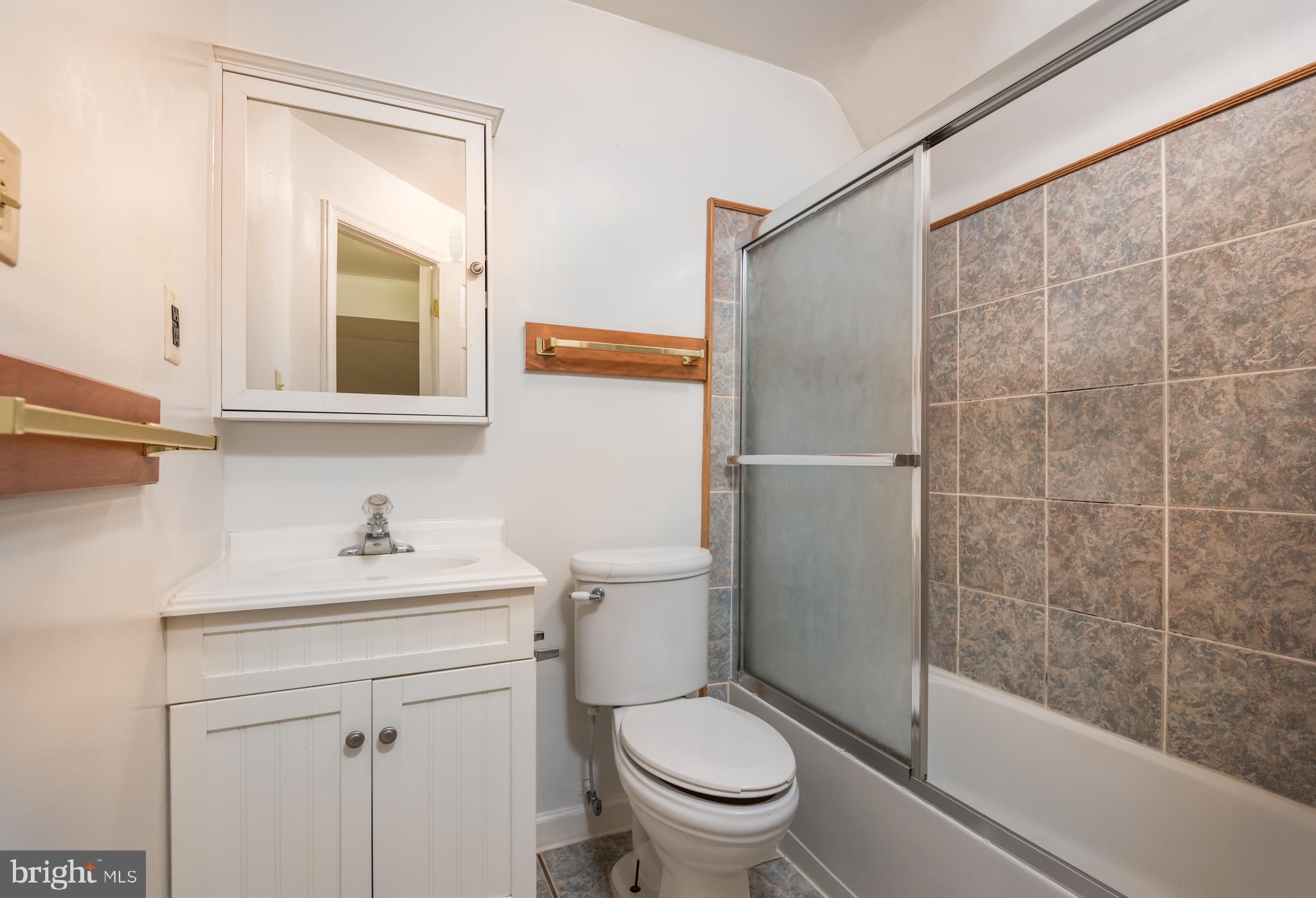 SADDLE RUN - Residential