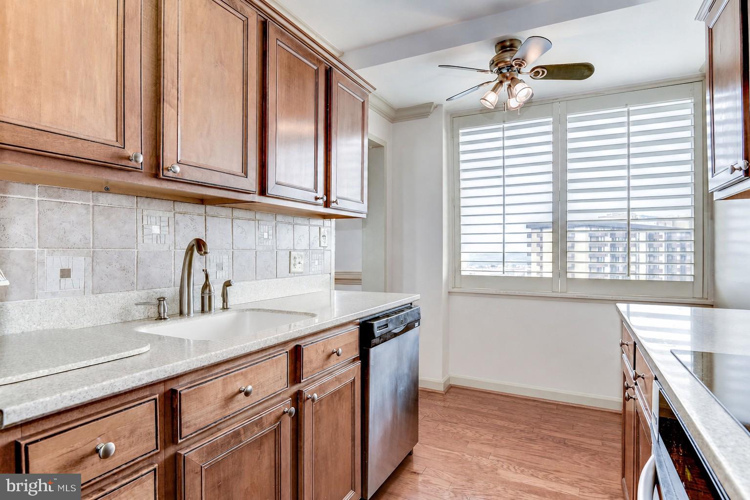 301 N BEAUREGARD STREET N 1216