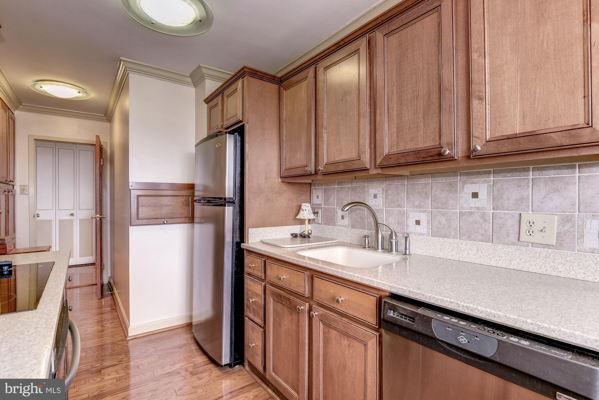 301 N BEAUREGARD STREET N 1216