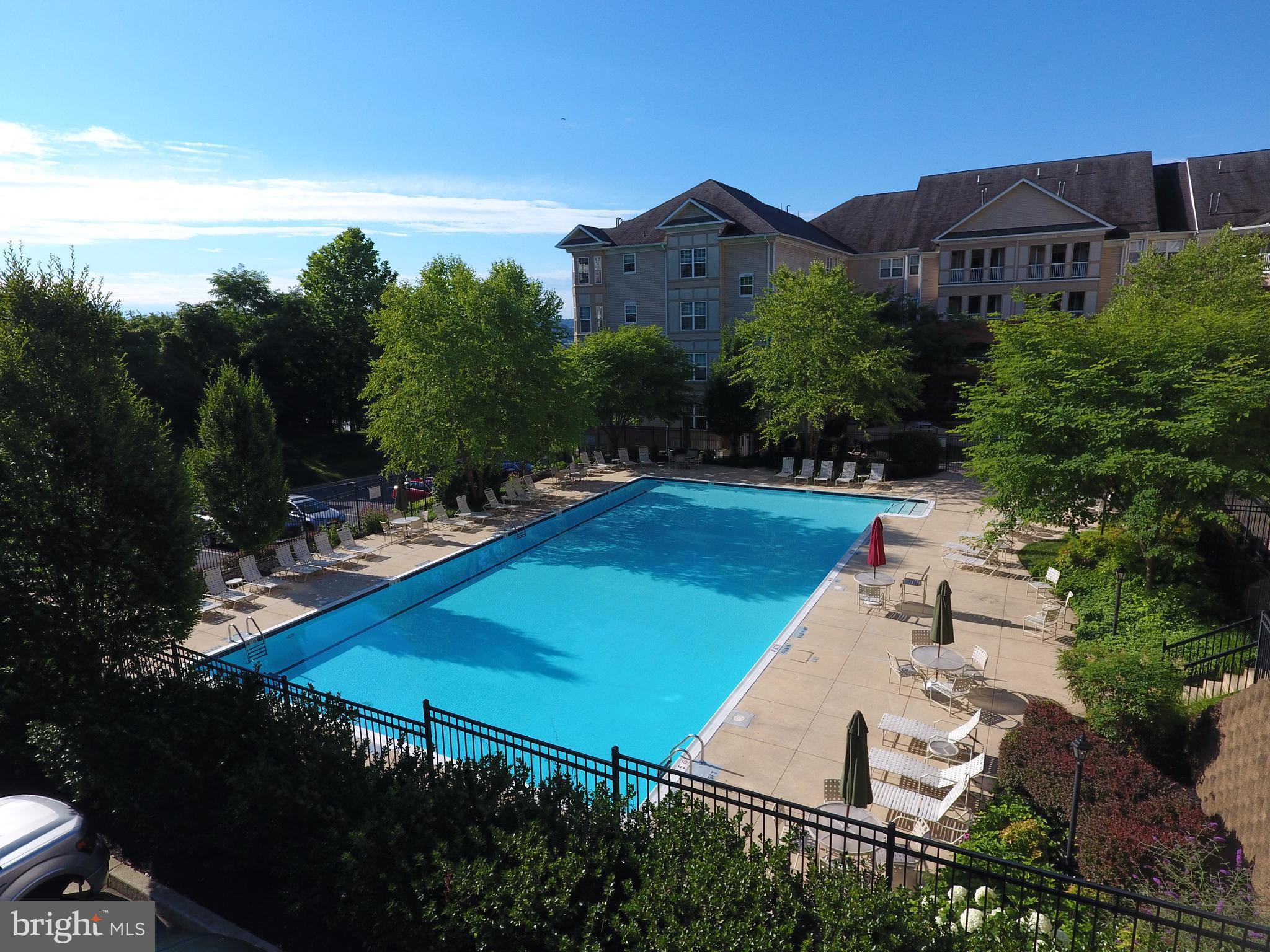 HIGH VIEW AT HUNT VALLEY - Residential