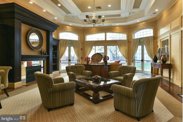 HIGH VIEW AT HUNT VALLEY - Residential