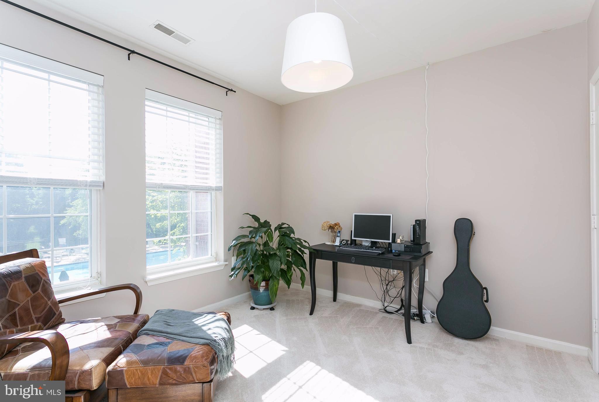 HIGH VIEW AT HUNT VALLEY - Residential