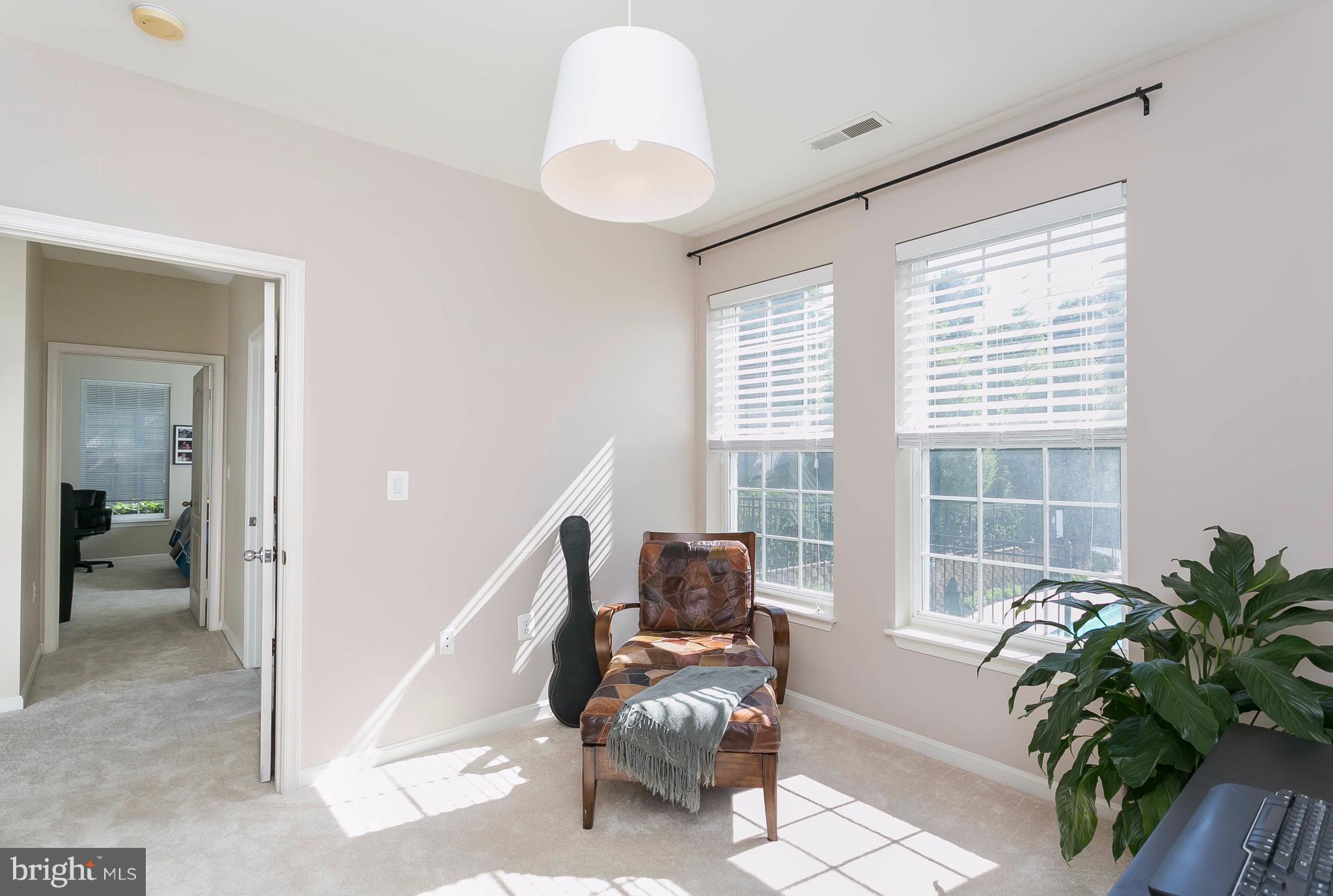 HIGH VIEW AT HUNT VALLEY - Residential