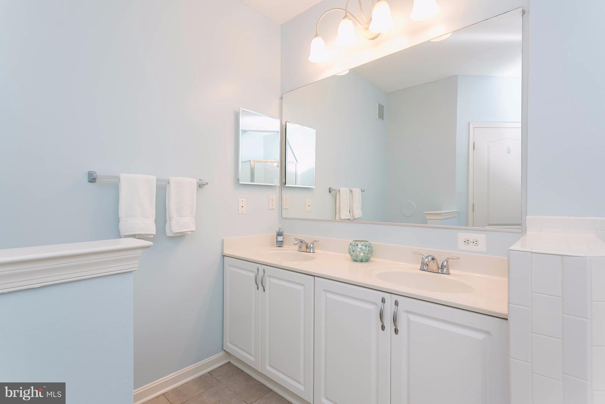 HIGH VIEW AT HUNT VALLEY - Residential