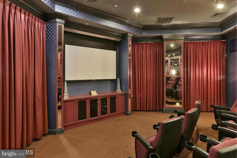 HIGH VIEW AT HUNT VALLEY - Residential