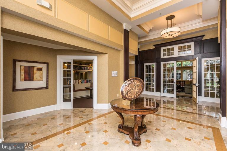 HIGH VIEW AT HUNT VALLEY - Residential