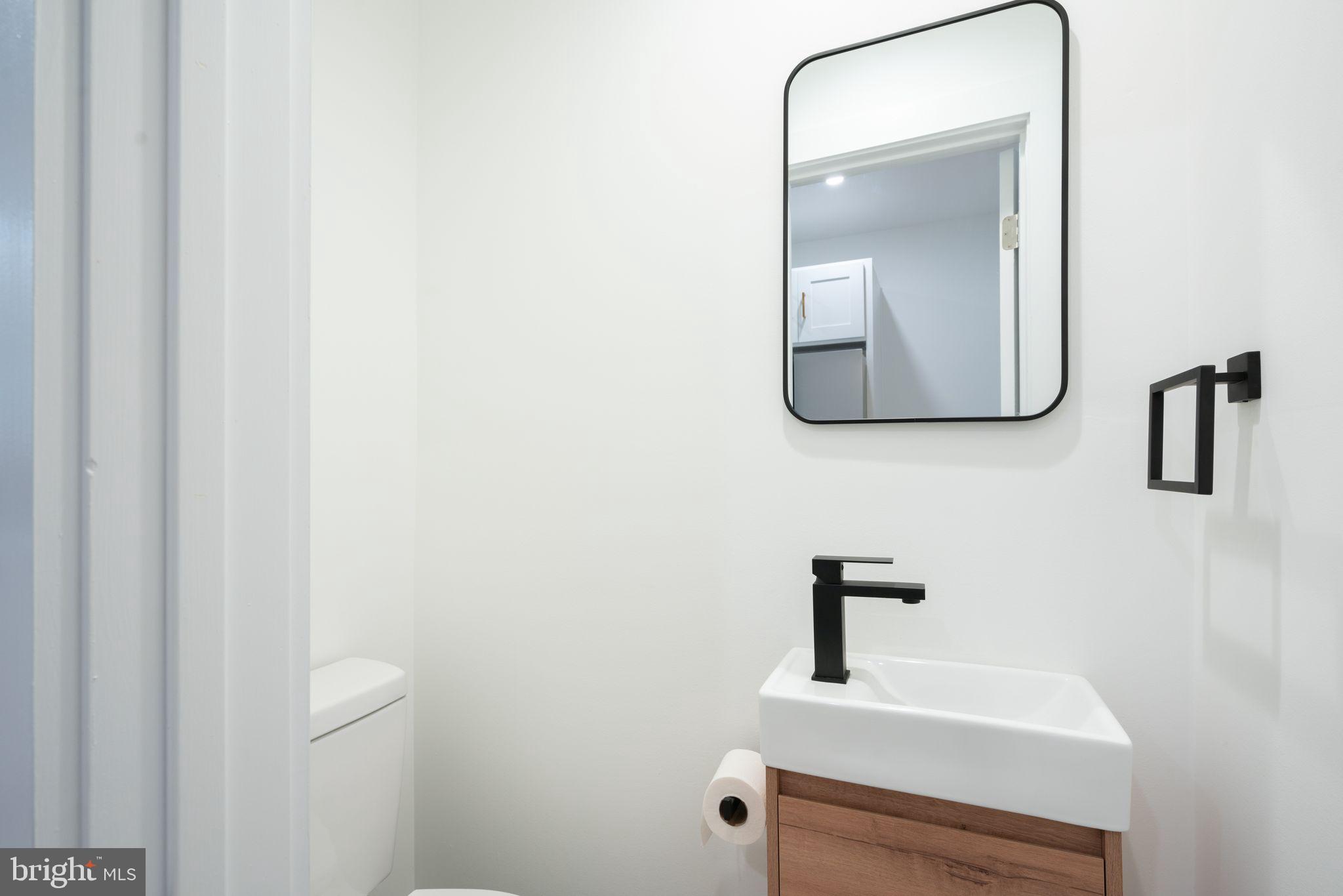 MANAYUNK - Residential Lease