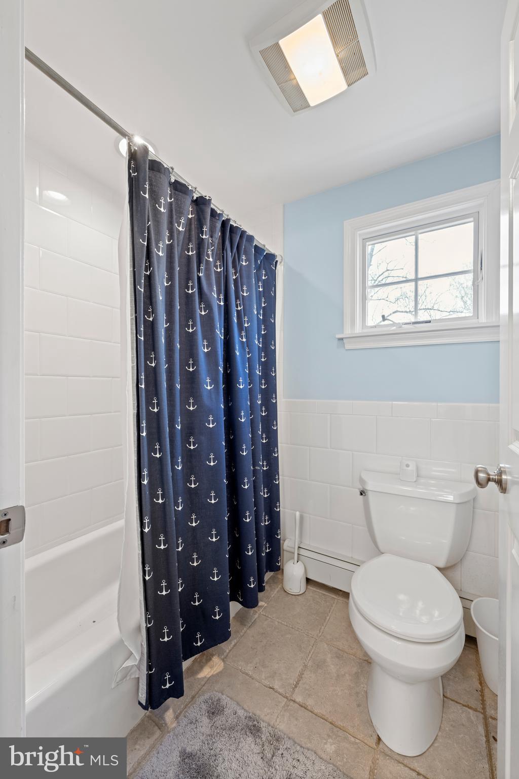 RADNOR HUNT - Residential