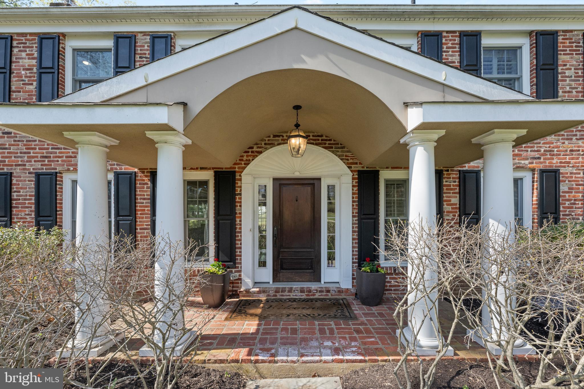 RADNOR HUNT - Residential