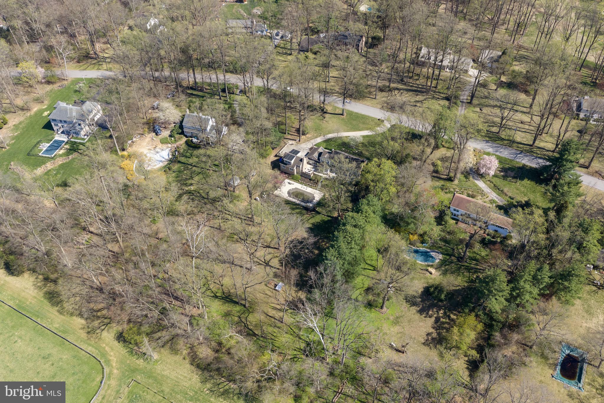 RADNOR HUNT - Residential