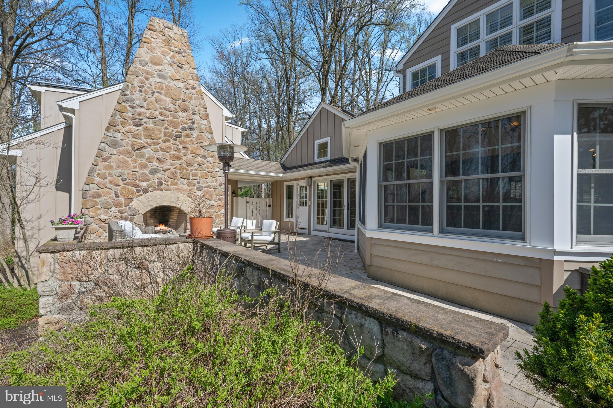 RADNOR HUNT - Residential