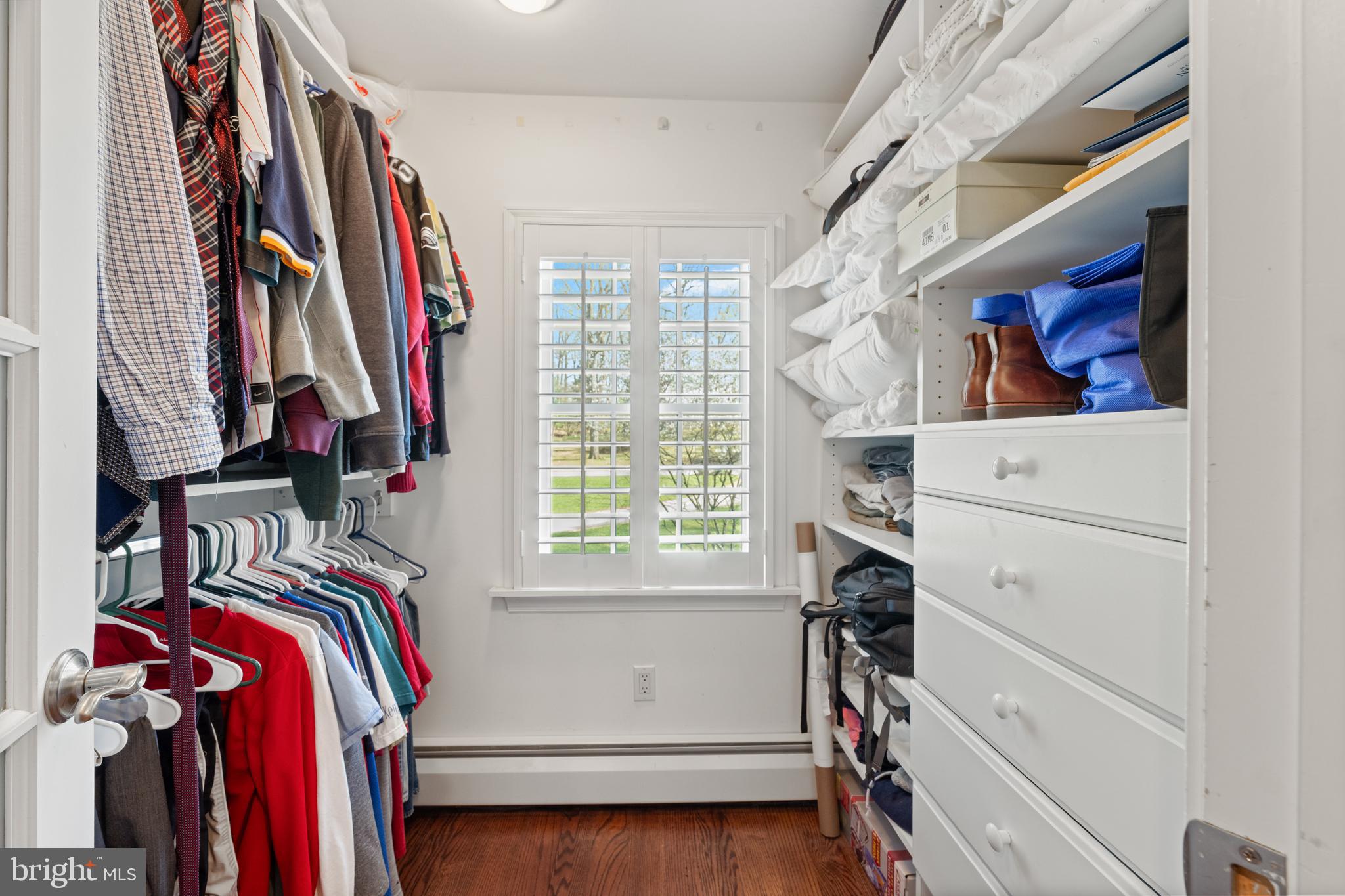 RADNOR HUNT - Residential