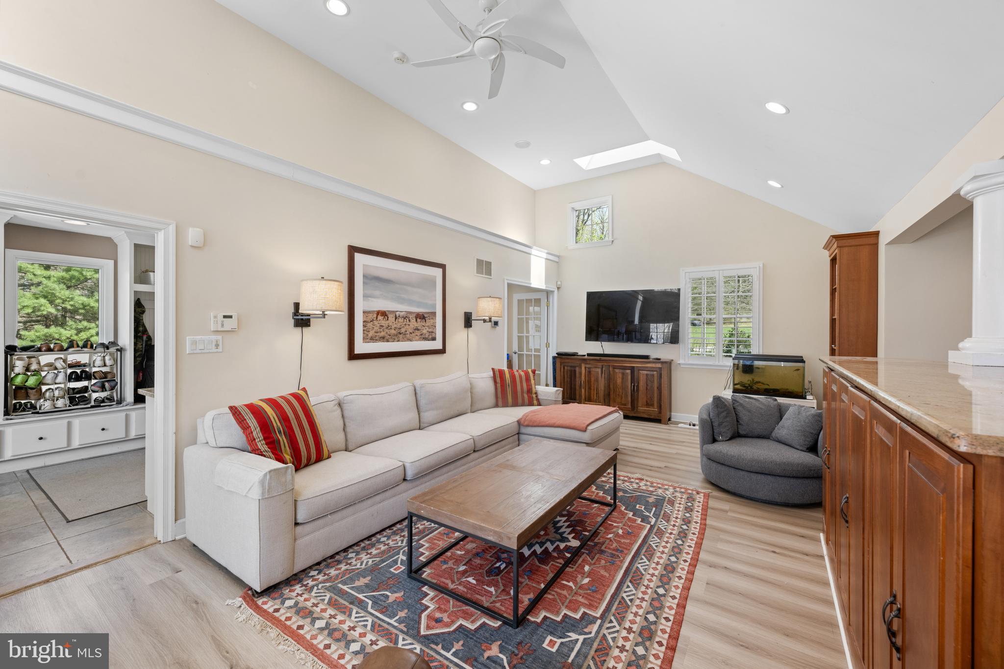 RADNOR HUNT - Residential