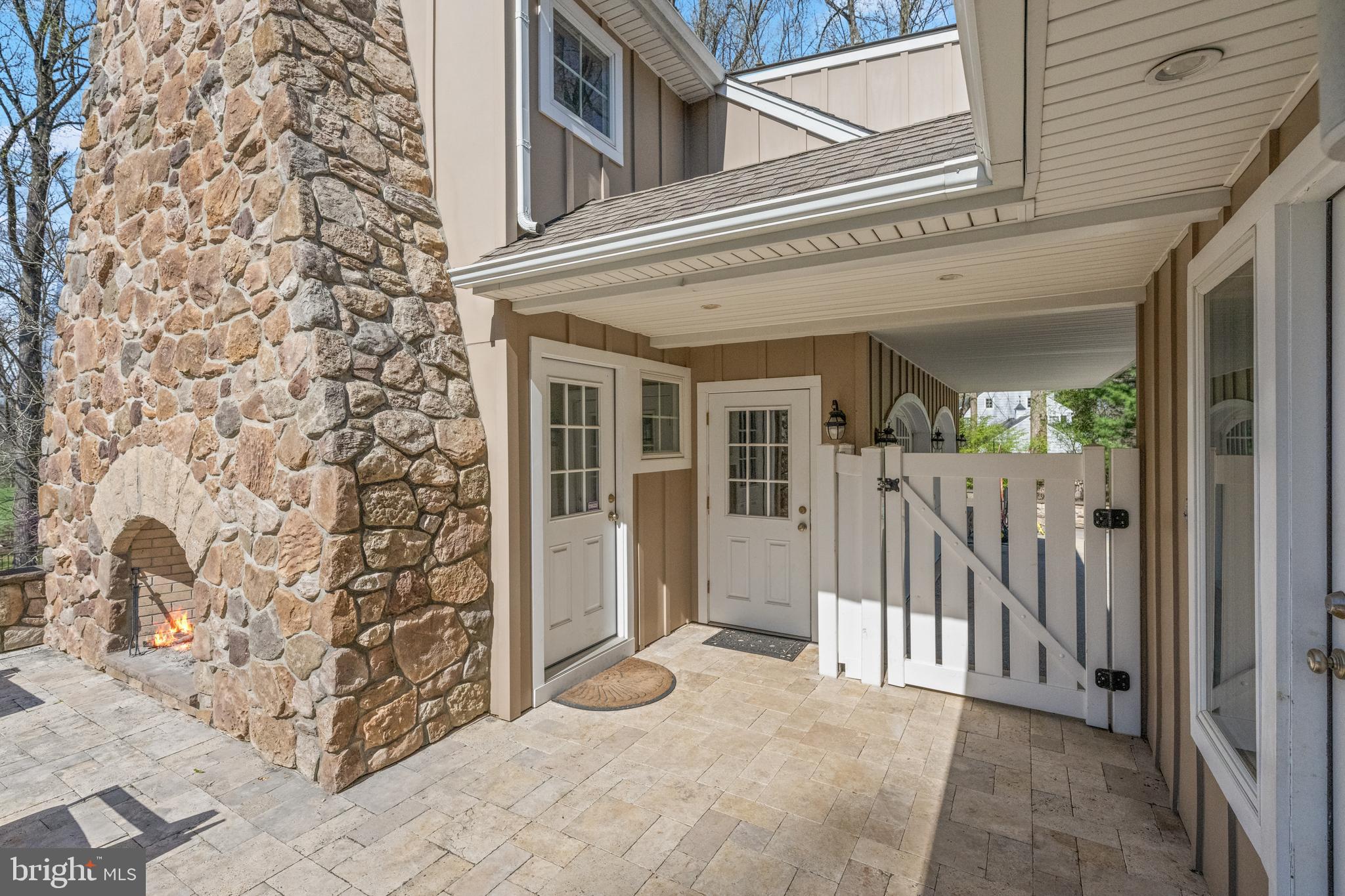 RADNOR HUNT - Residential