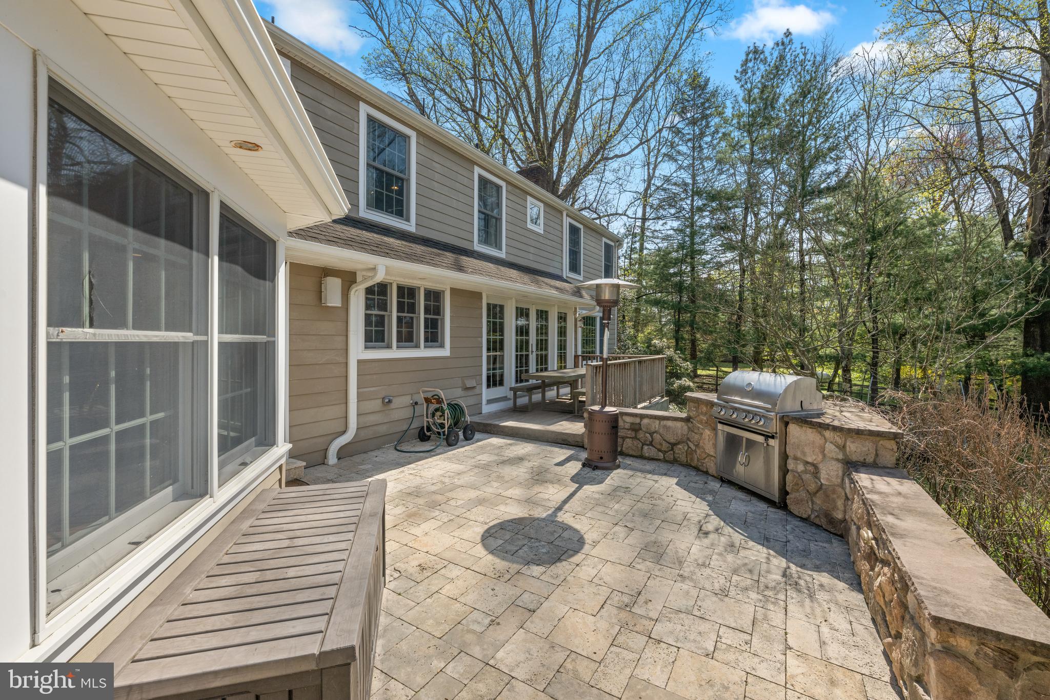 RADNOR HUNT - Residential