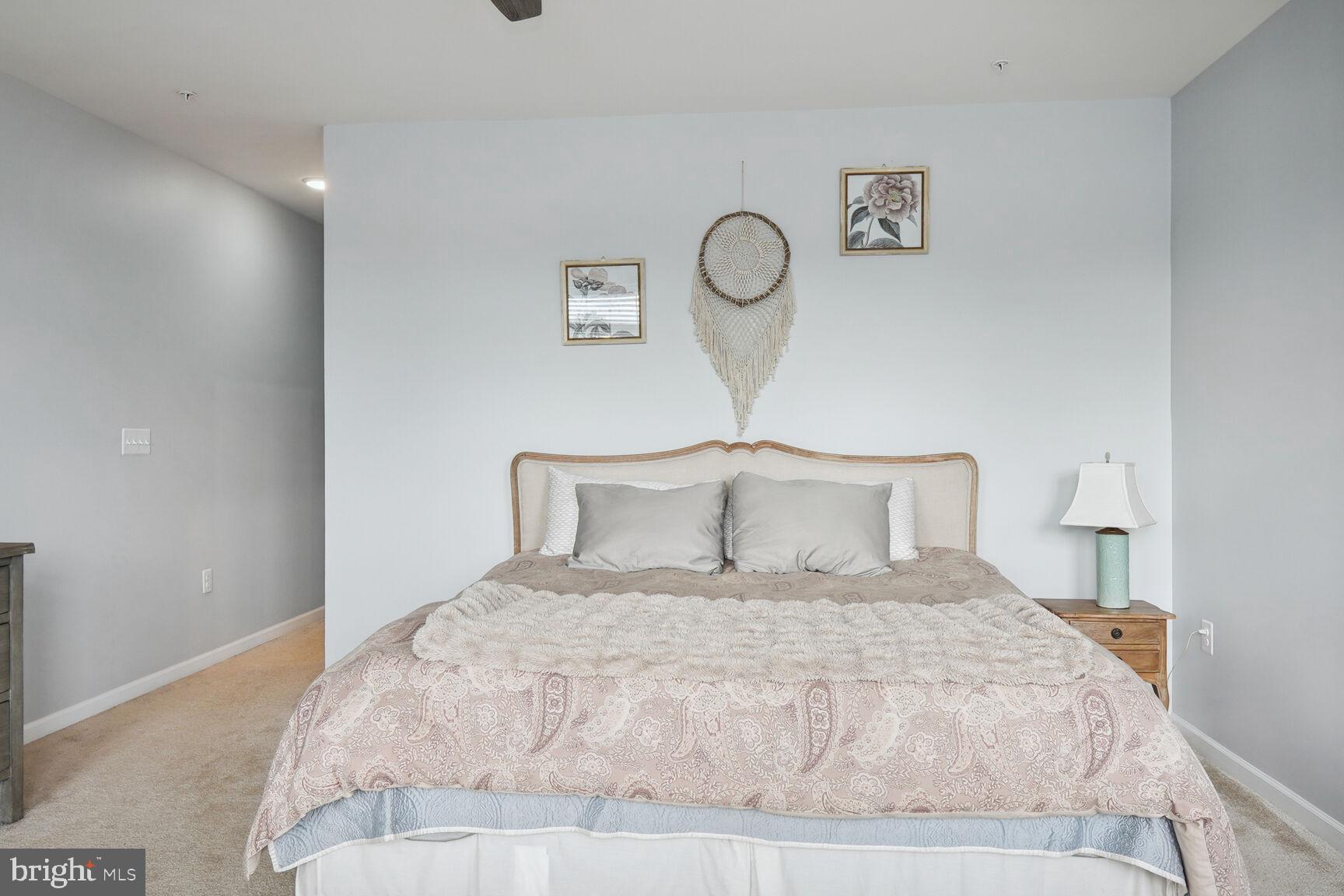 ADMIRALS SQUARE - Residential Lease