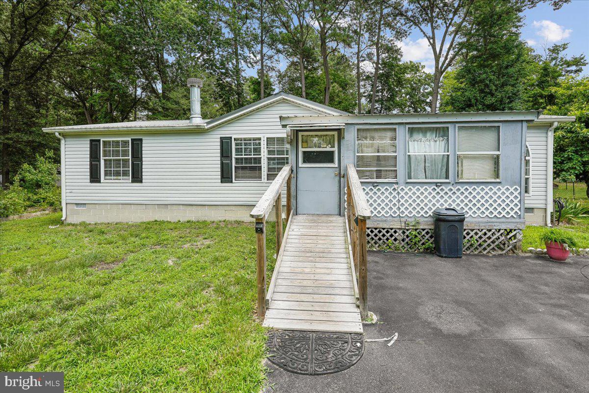 26131 AUTUMN ROAD