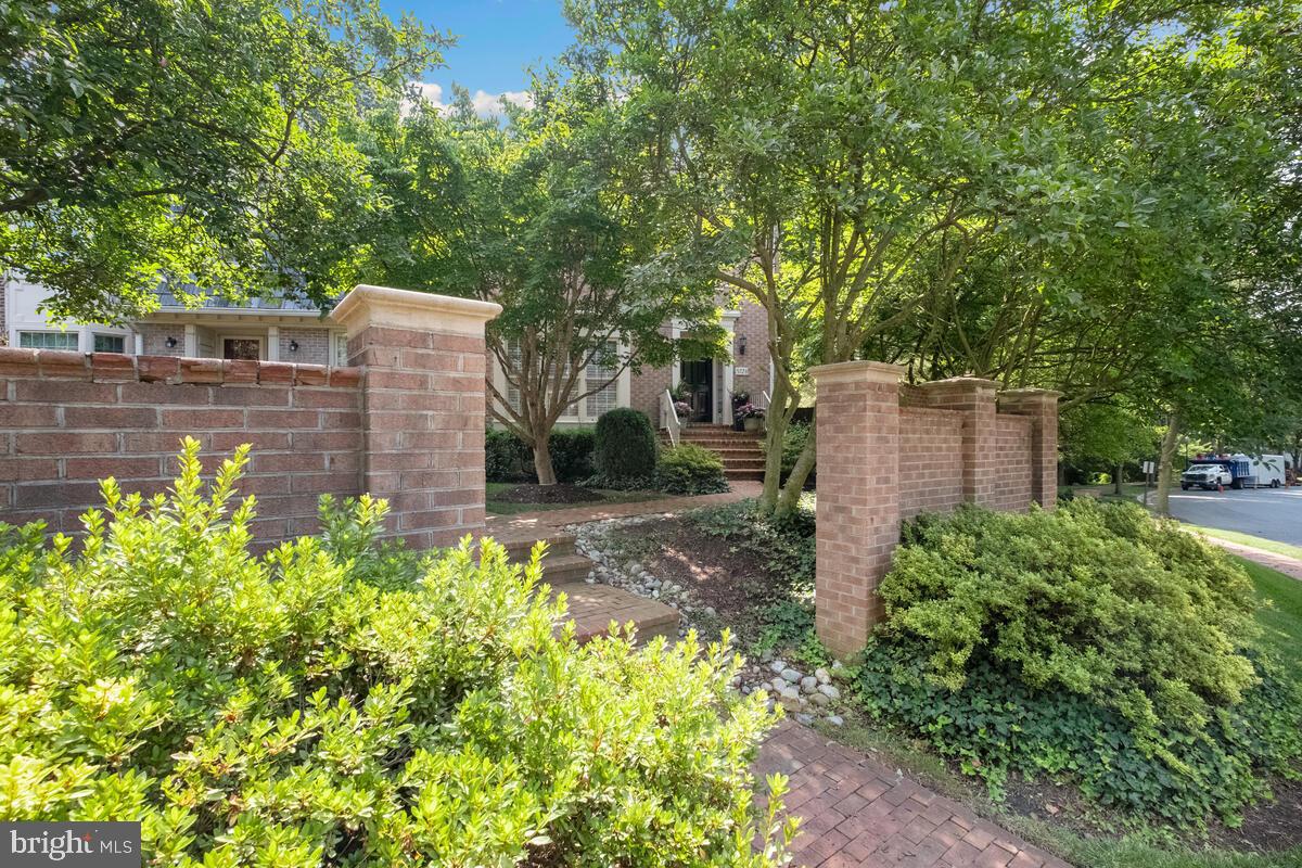 TUCKERMAN STATION - Residential