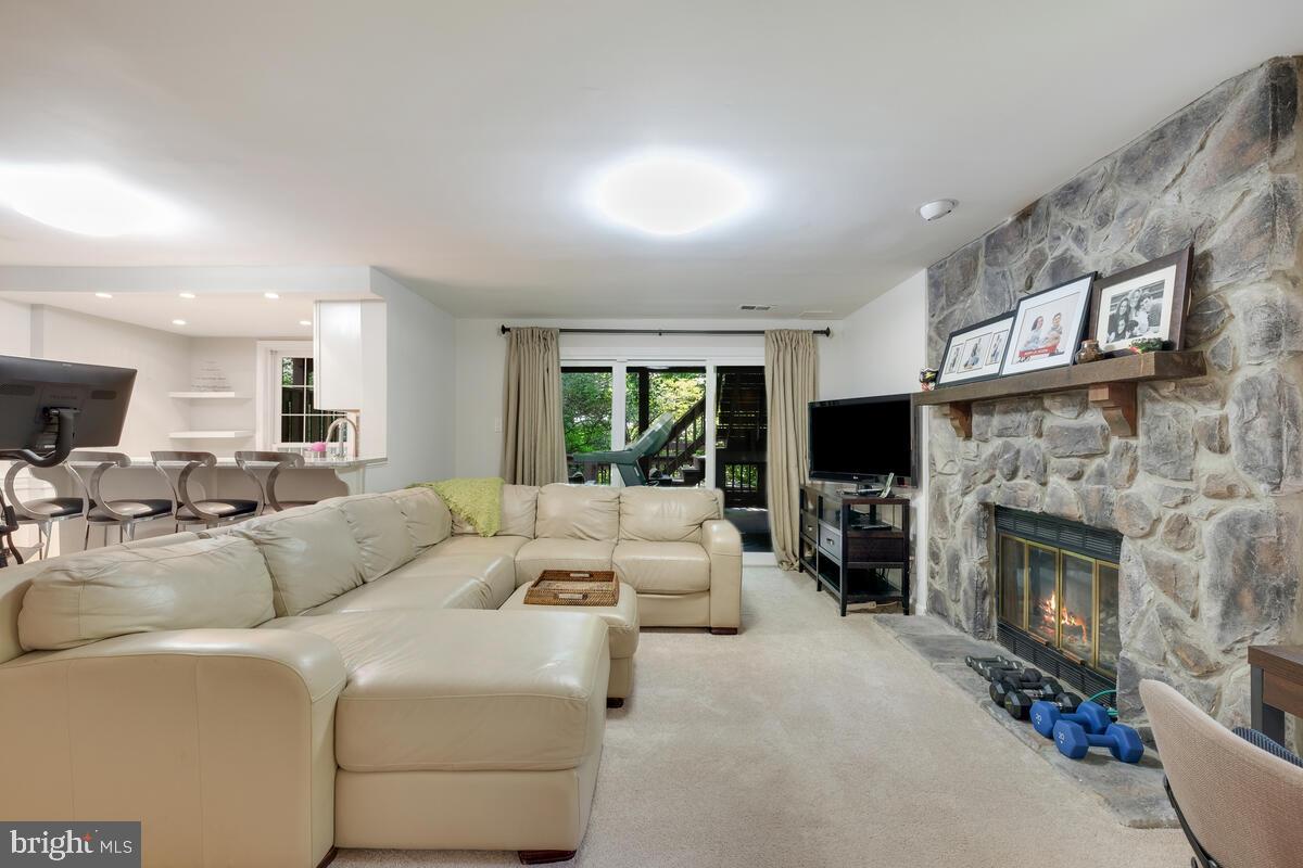 TUCKERMAN STATION - Residential