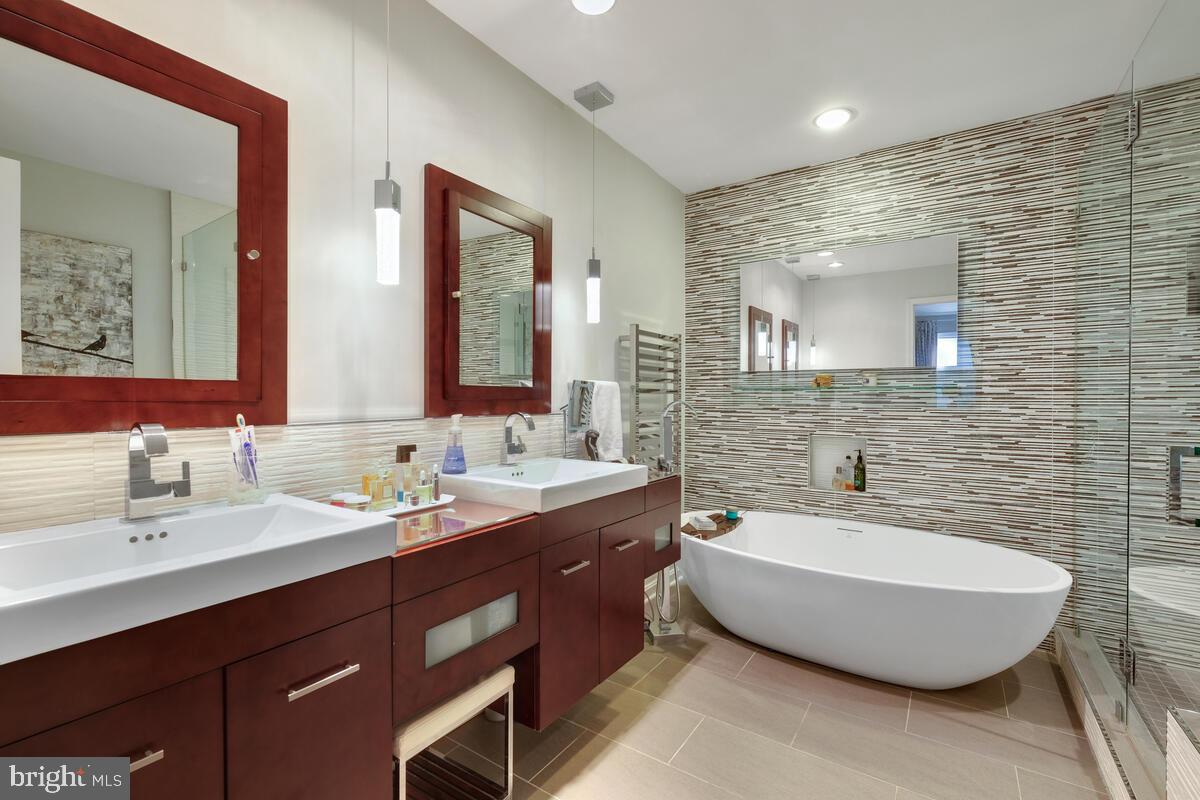 TUCKERMAN STATION - Residential