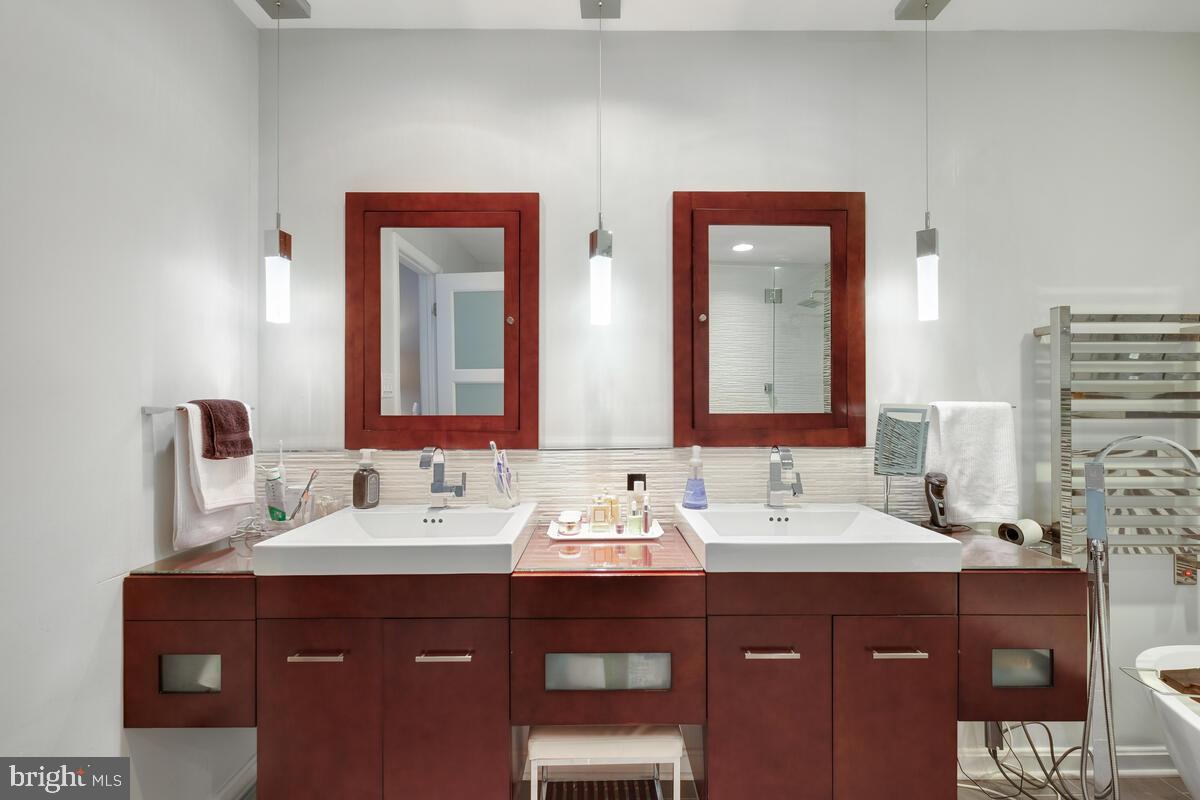 TUCKERMAN STATION - Residential