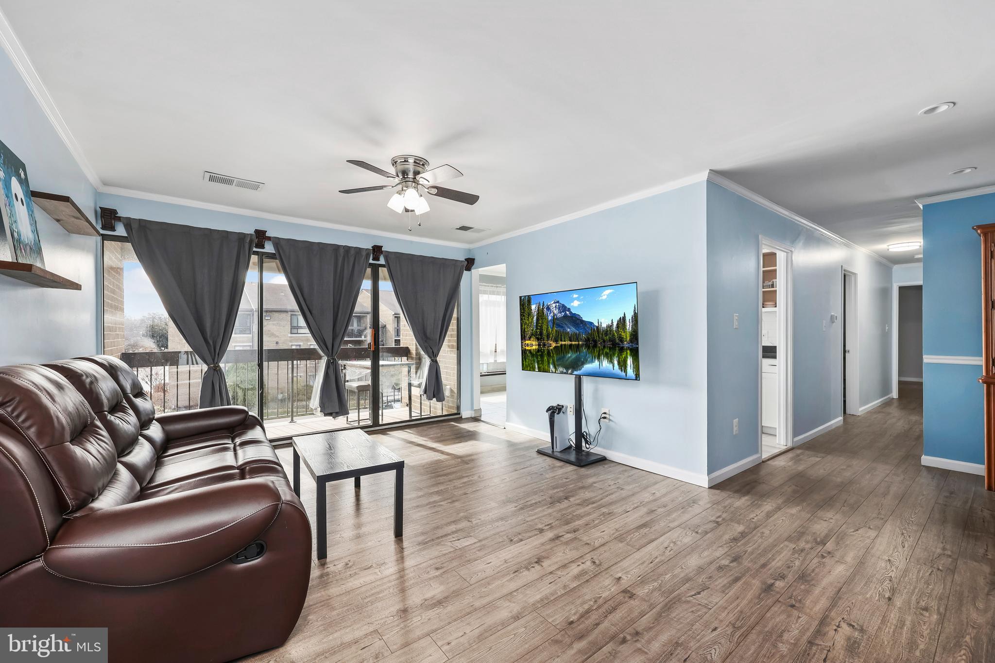 JEFFERSON MEWS - Residential