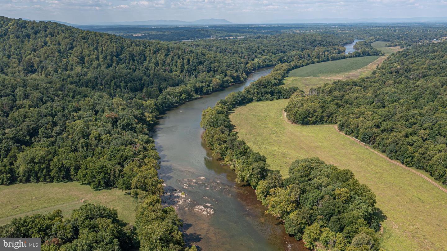 RIVER PARK - Residential