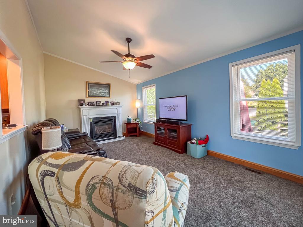 MILL CREEK FARMS - Residential