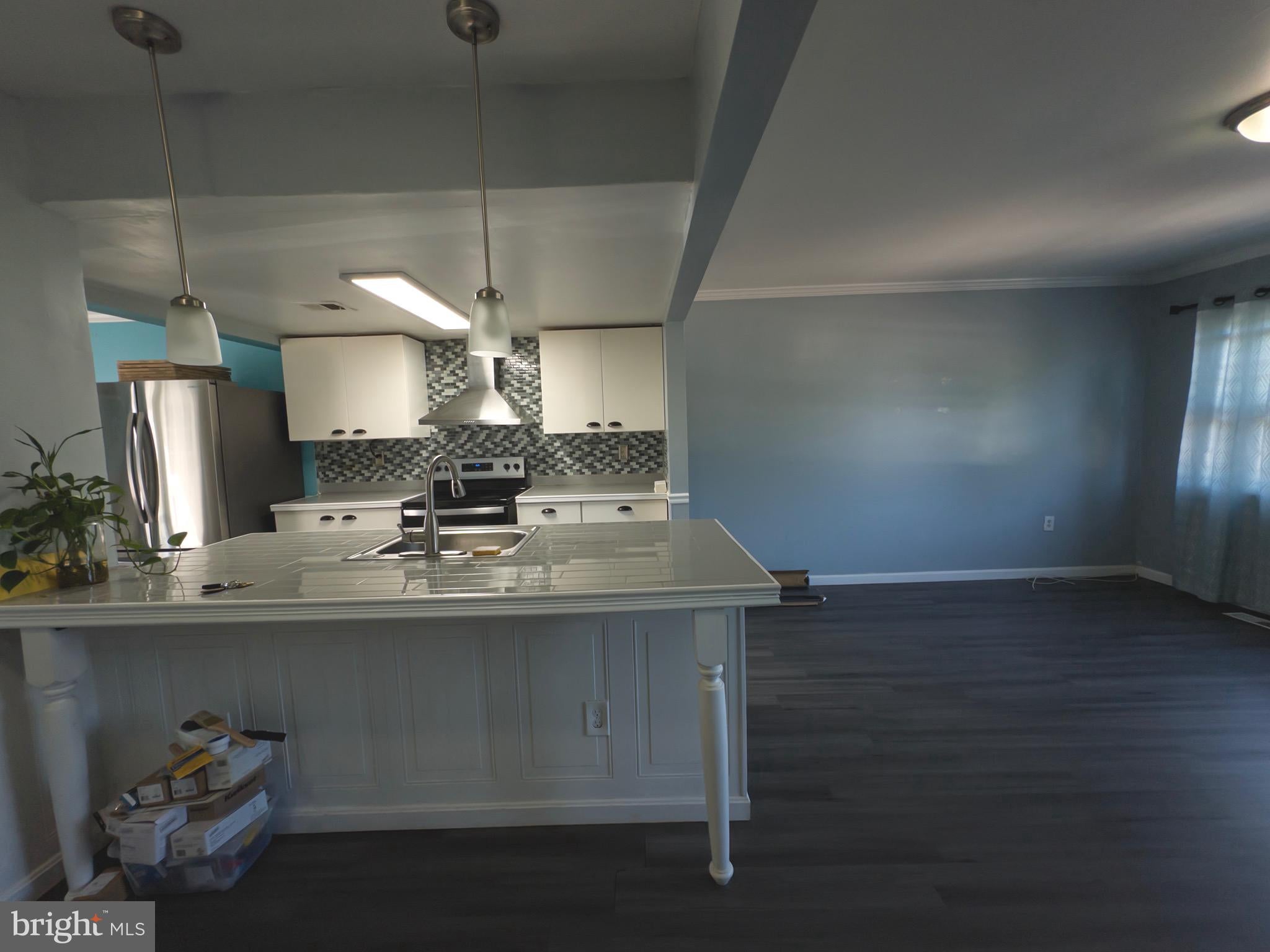 2828 BEECHTREE LANE
