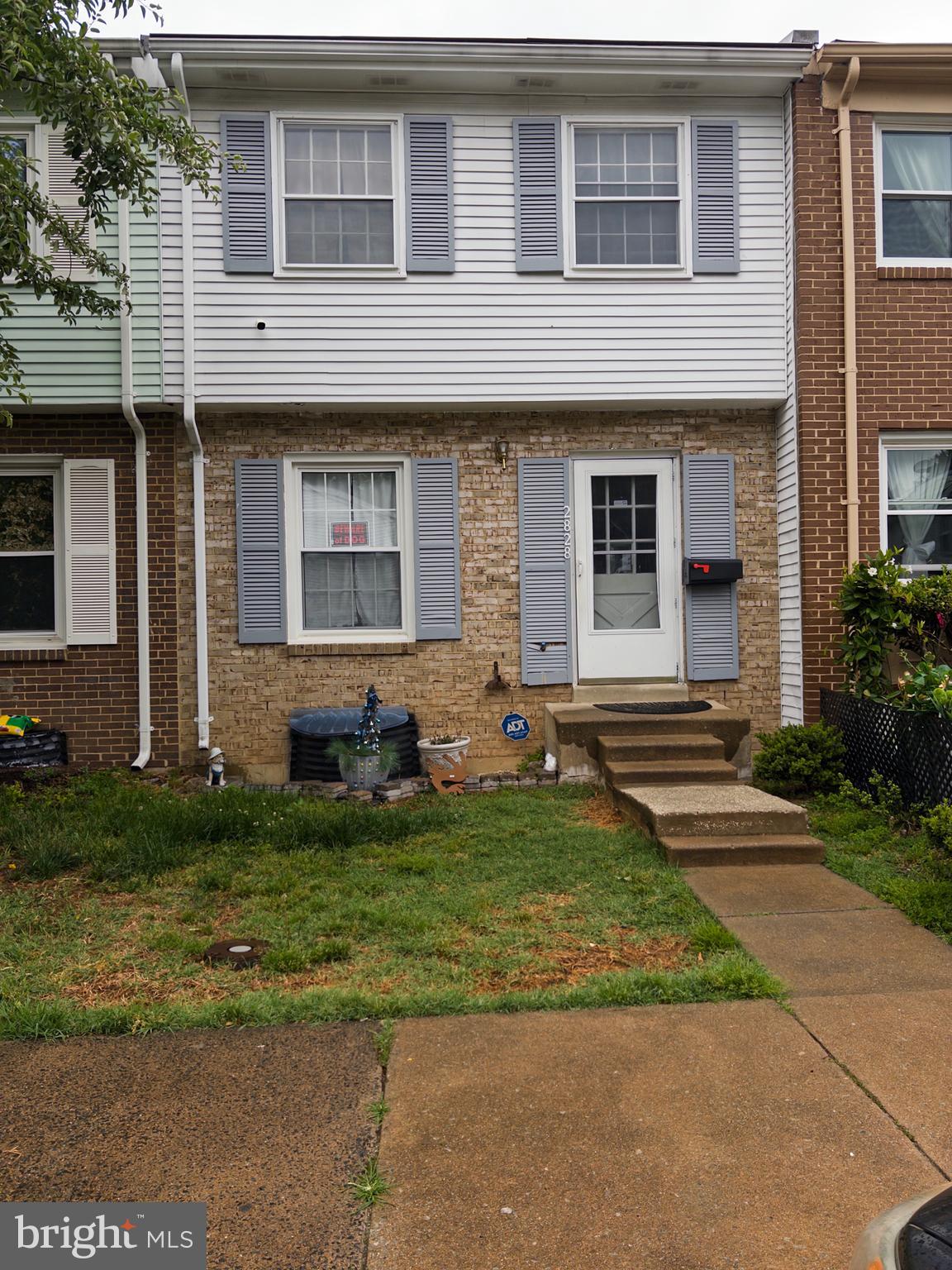 2828 BEECHTREE LANE