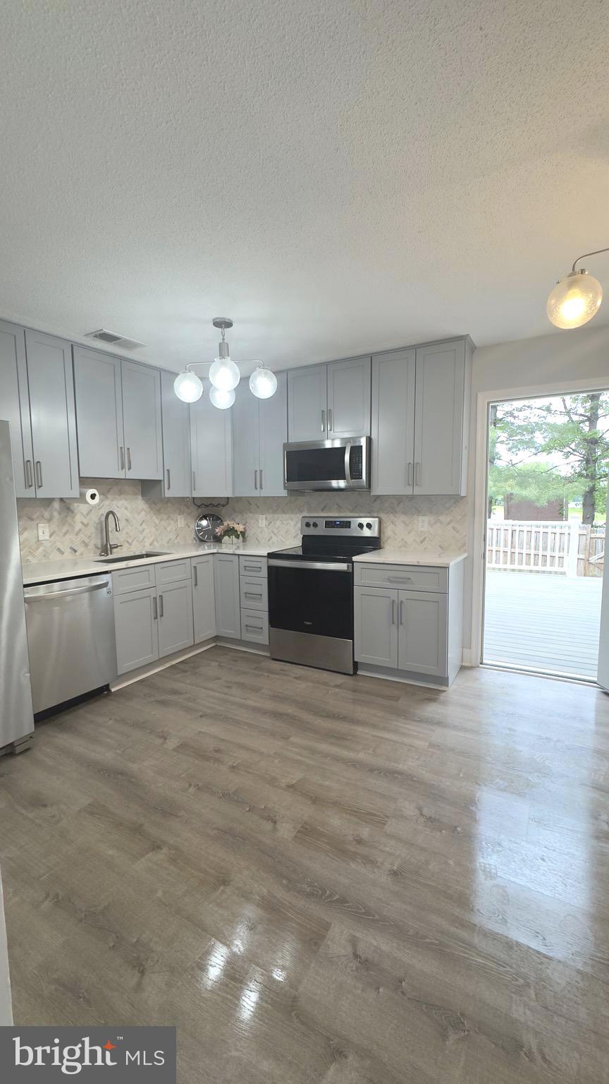 WILLOW BROOK - Residential Lease