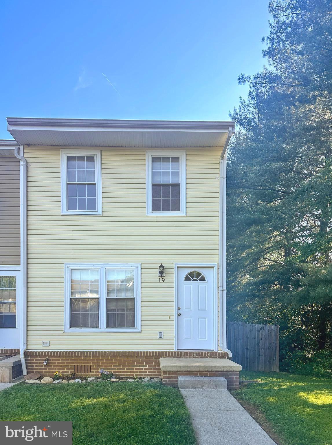 WILLOW BROOK - Residential Lease