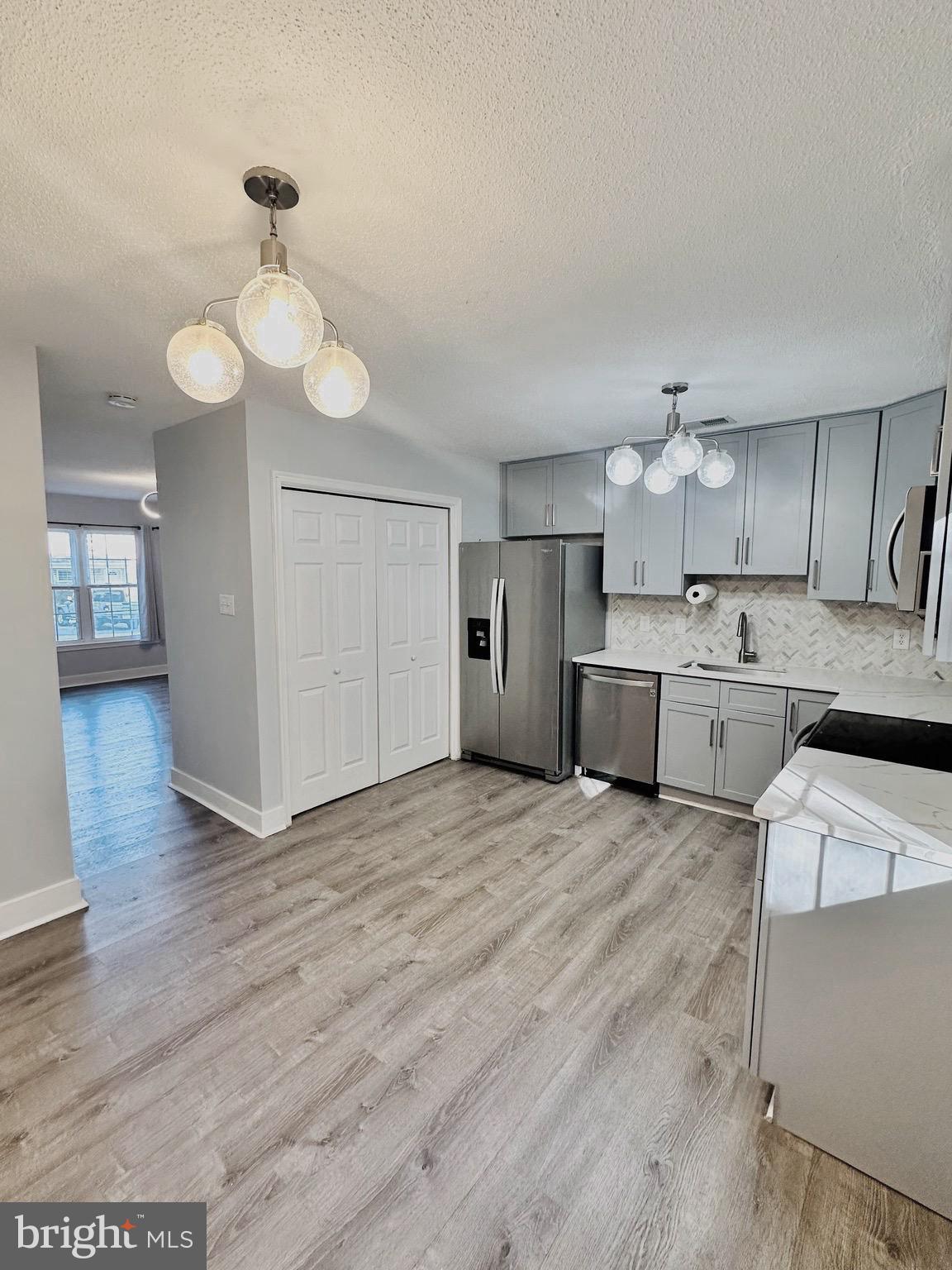 WILLOW BROOK - Residential Lease